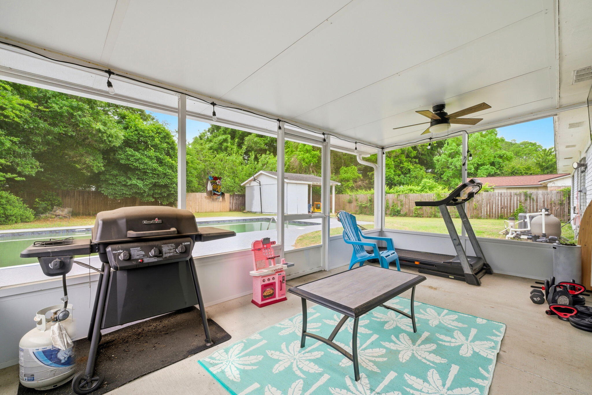PINE FOREST HEIGHTS - Residential