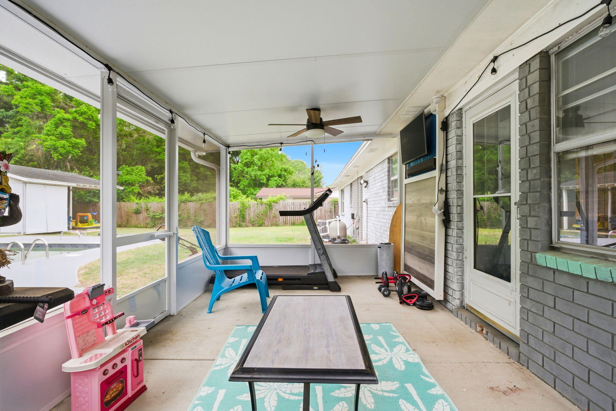 PINE FOREST HEIGHTS - Residential