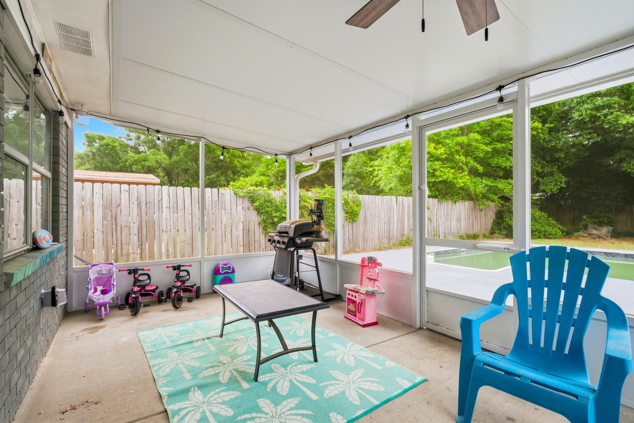 PINE FOREST HEIGHTS - Residential
