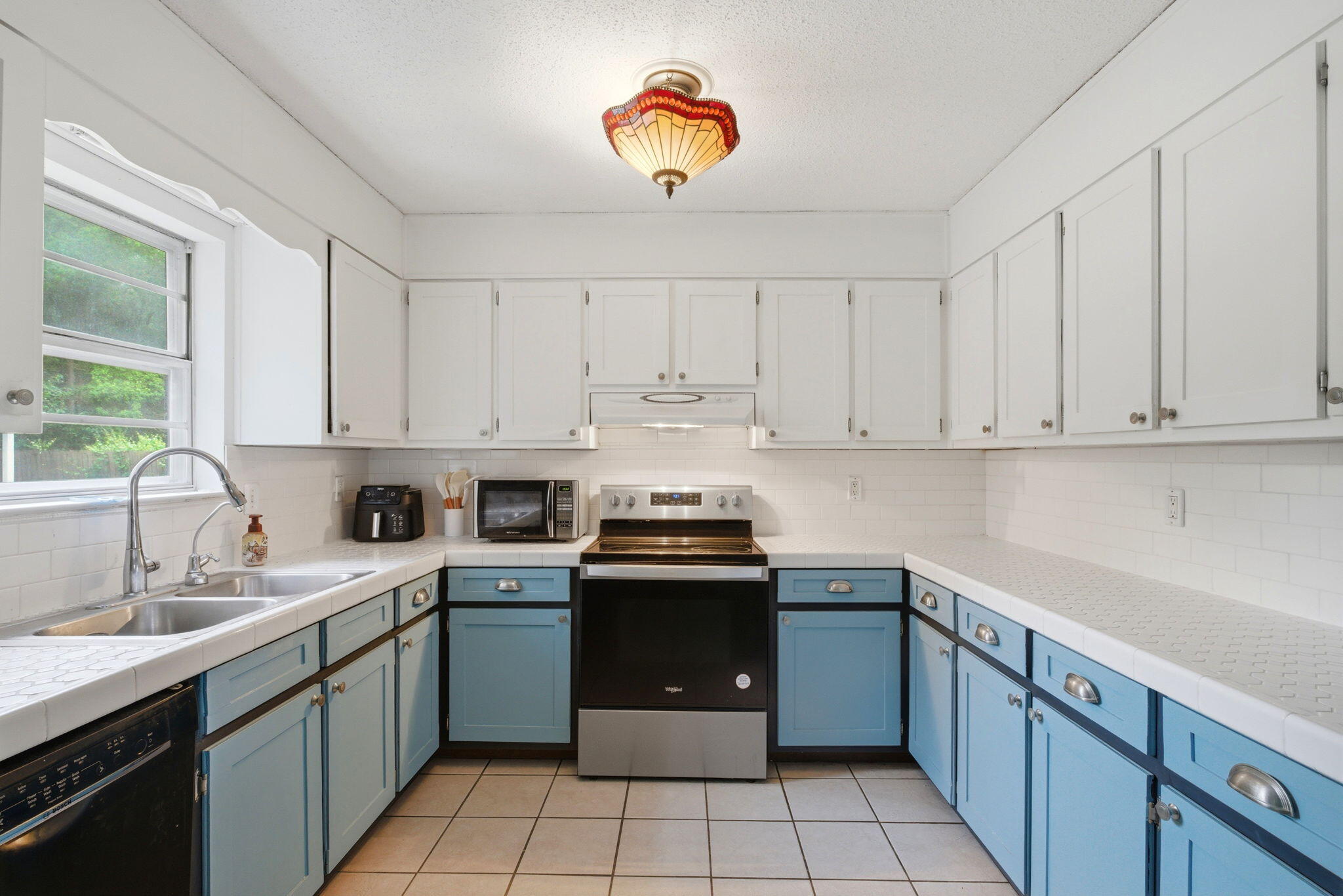 PINE FOREST HEIGHTS - Residential