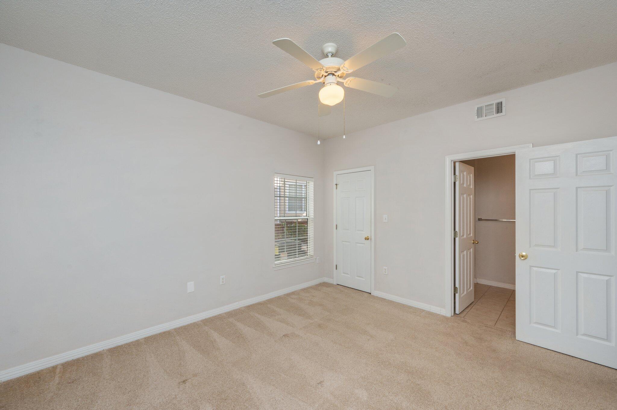 THE OAKS AT NICEVILLE - Residential Lease