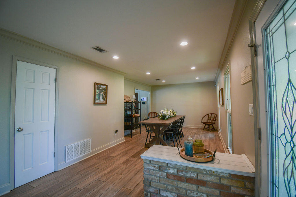 PINEGLADES - Residential