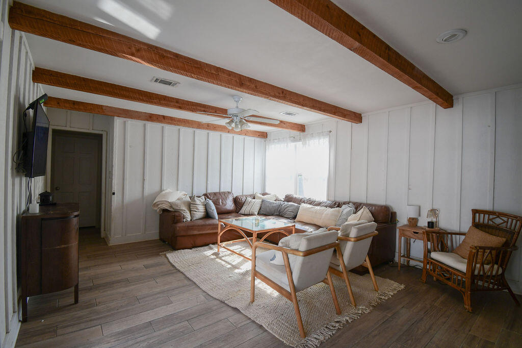 PINEGLADES - Residential