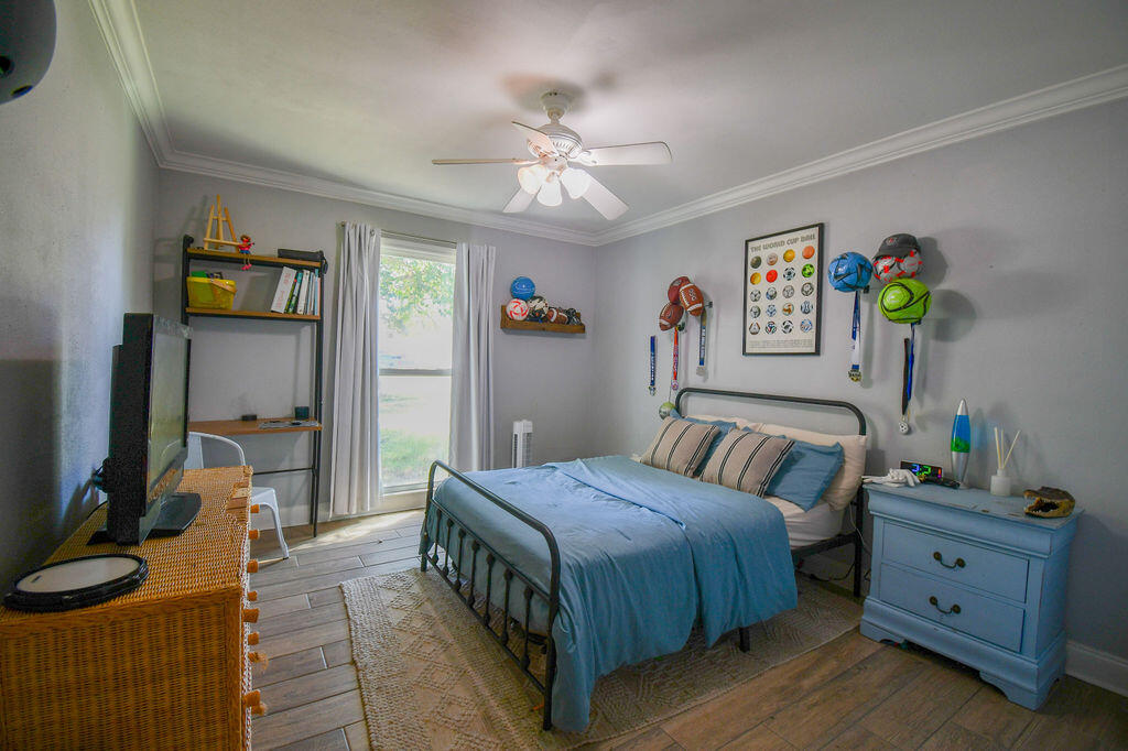 PINEGLADES - Residential