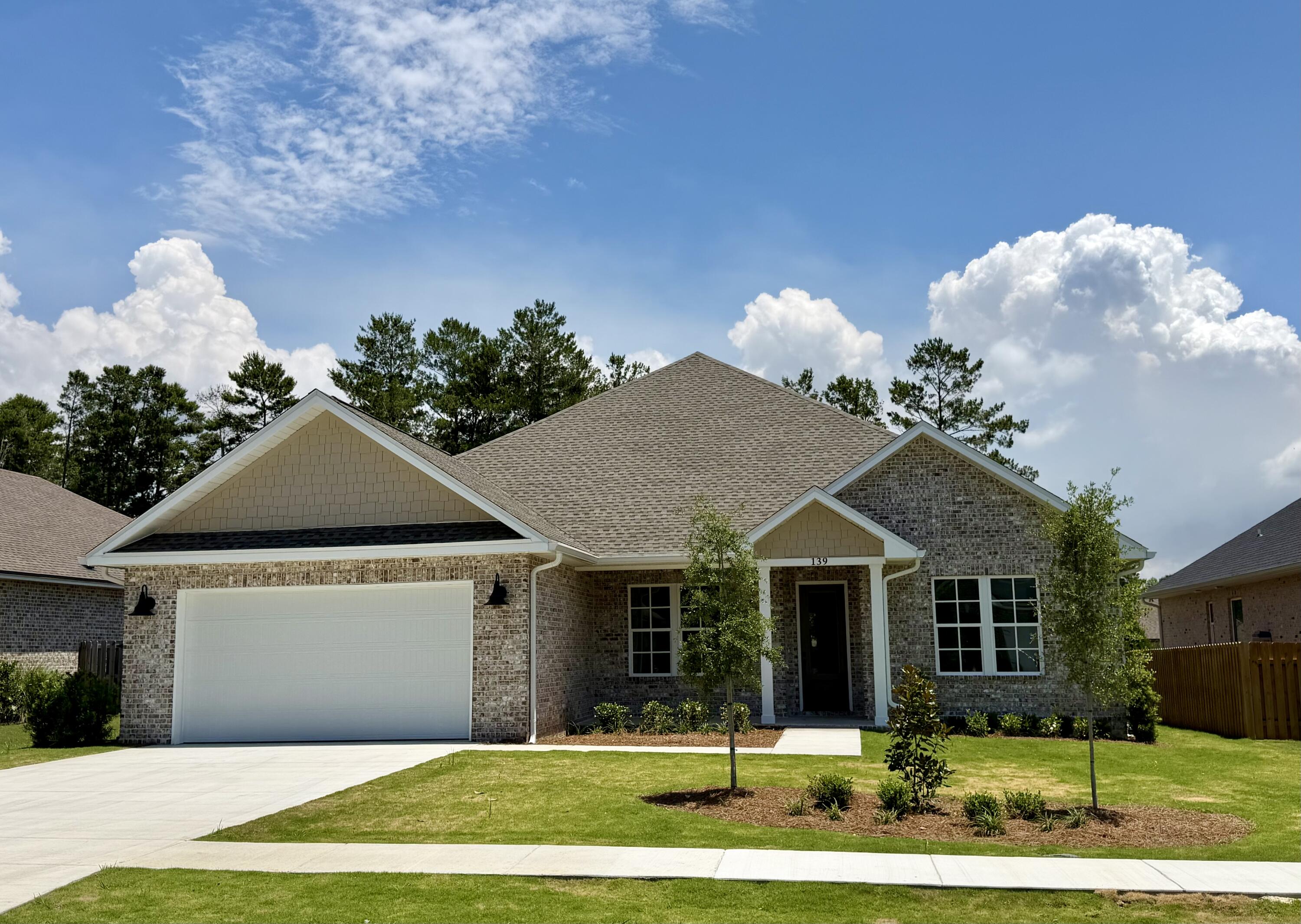HAMMOCK BAY - Residential