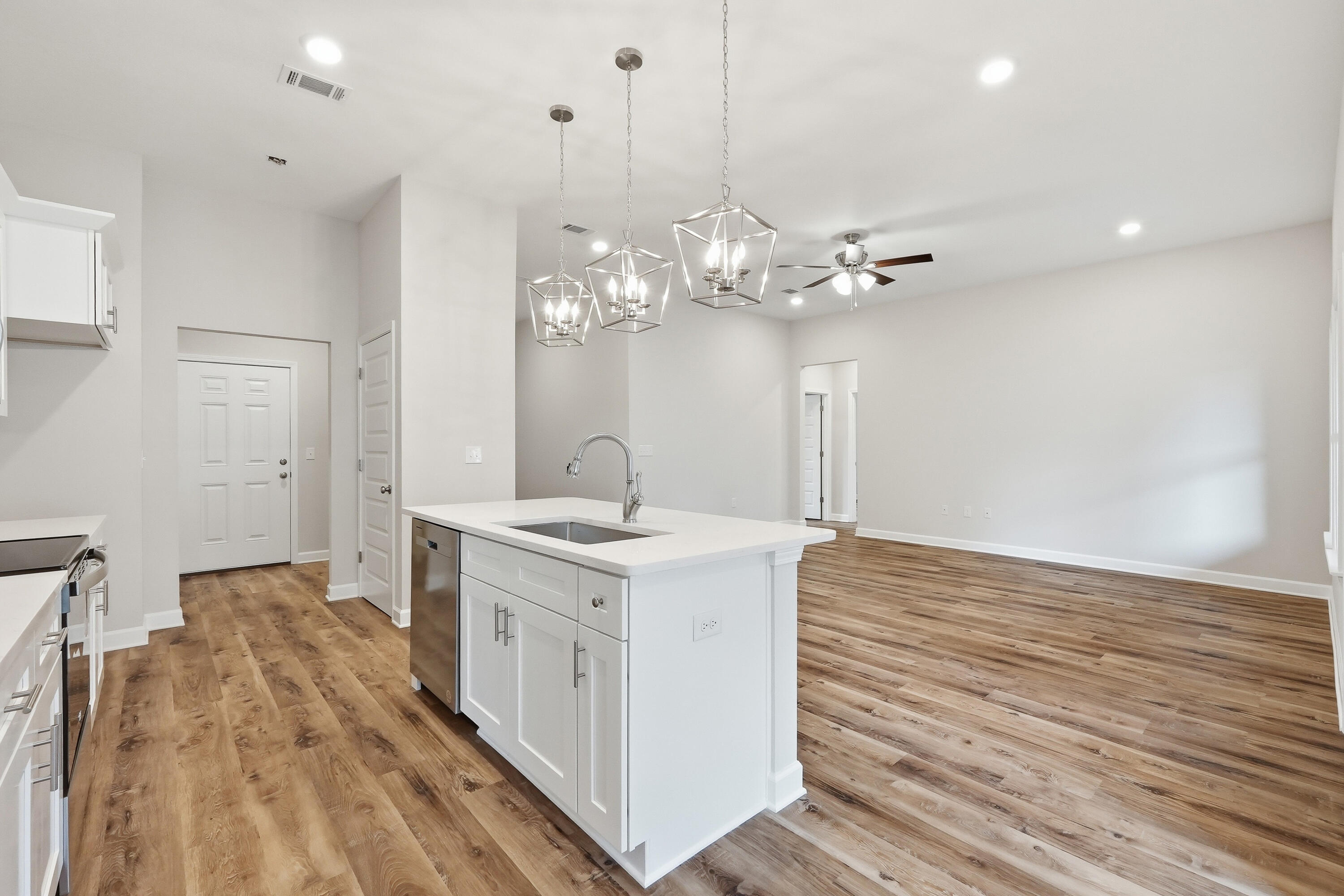 SILVER OAKS PH 1 - Residential