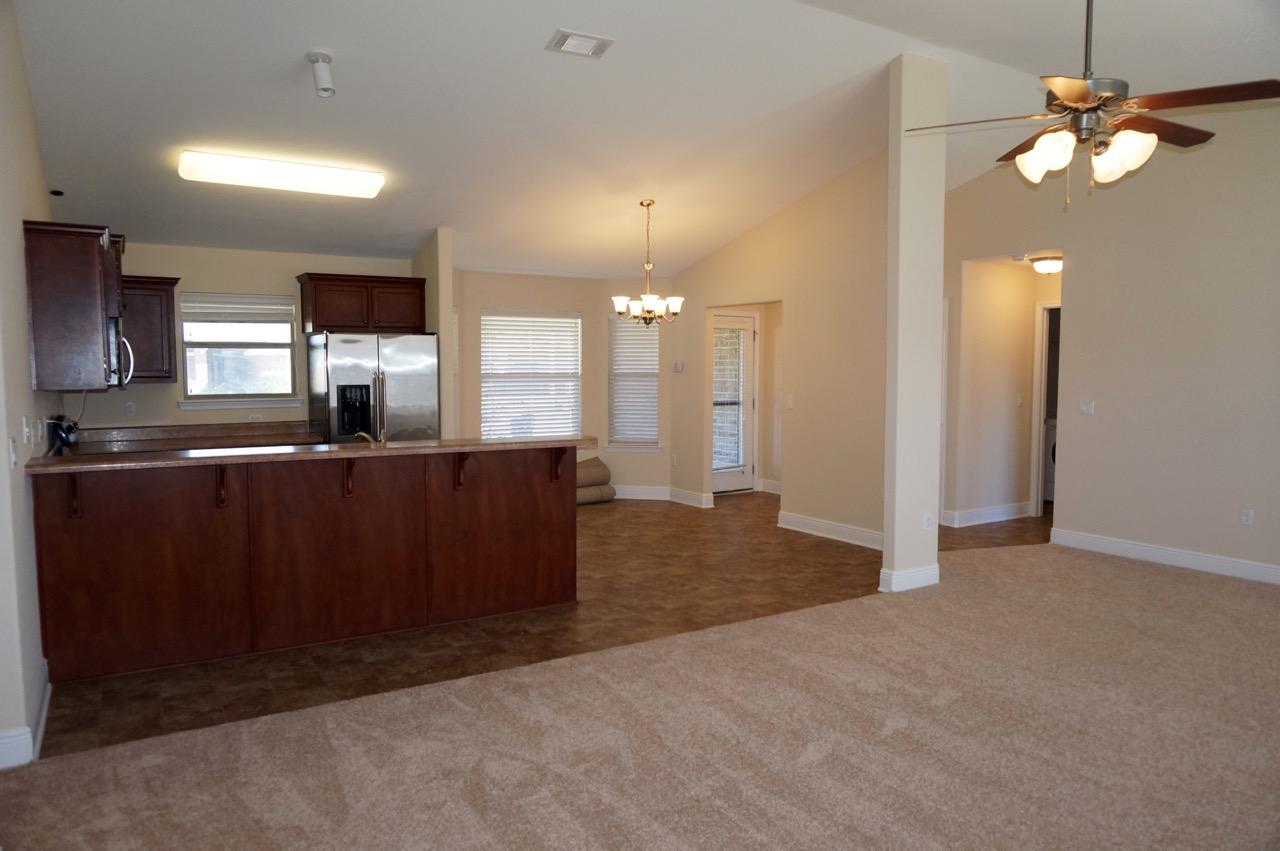 BAY PINES - Residential