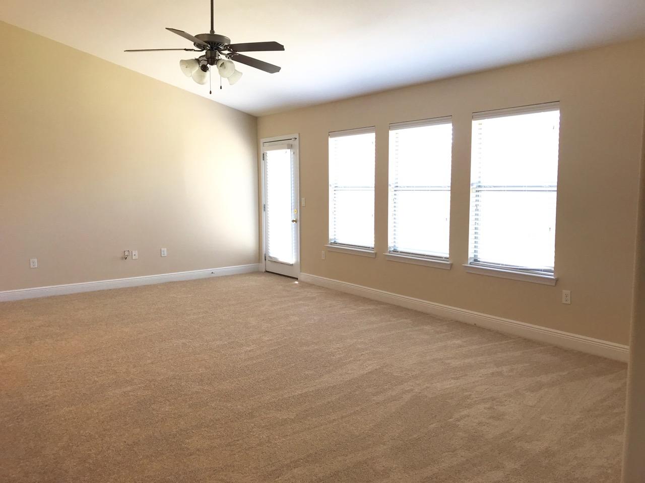 BAY PINES - Residential