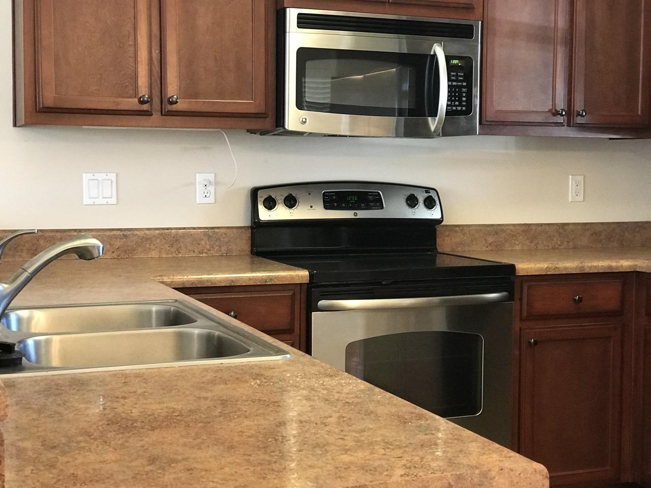 BAY PINES - Residential