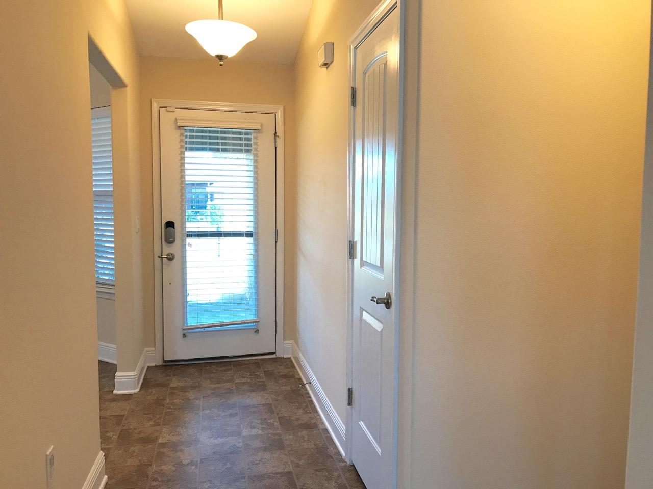 BAY PINES - Residential