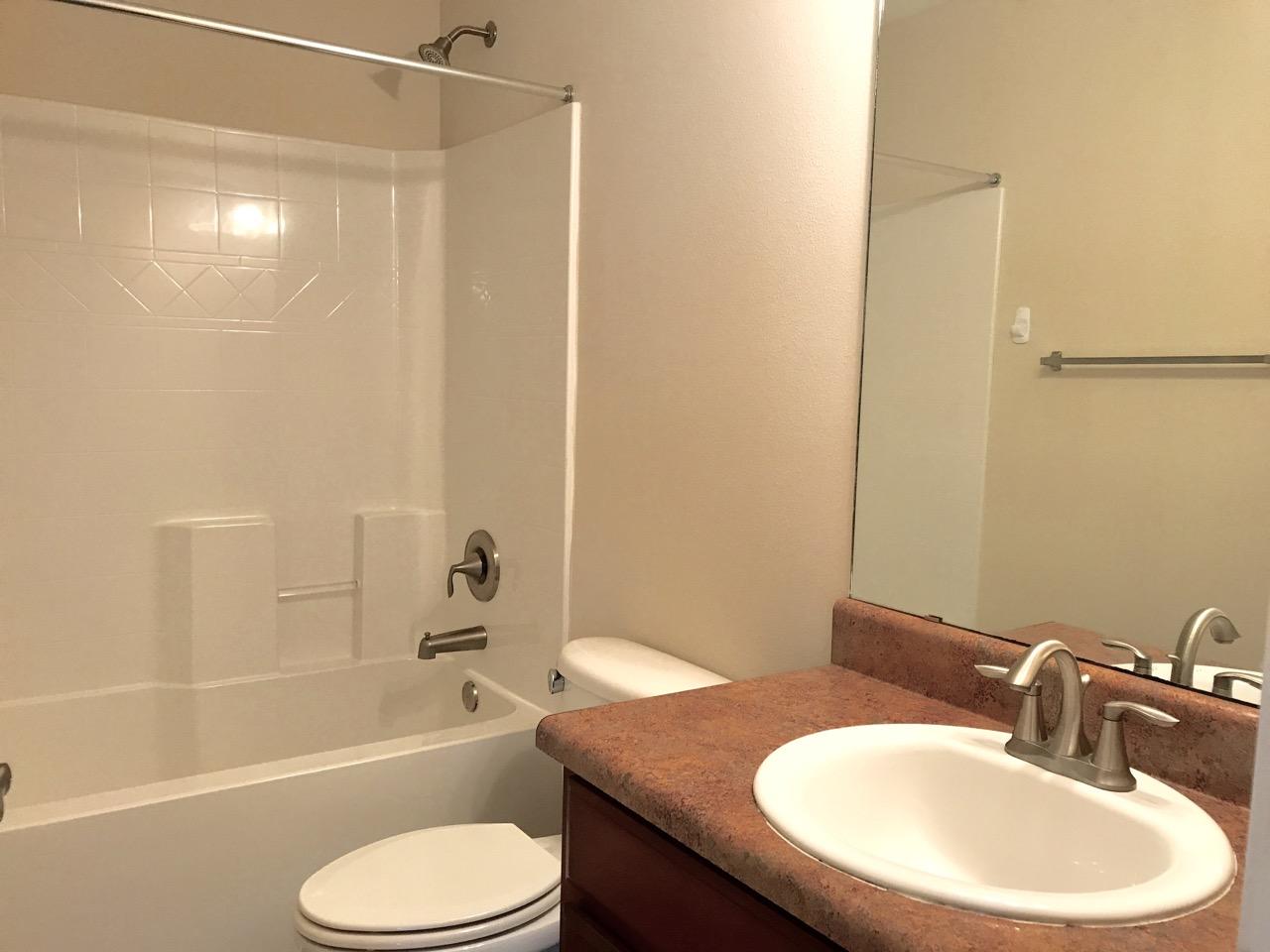 BAY PINES - Residential