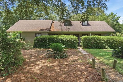 2725 Sherwood Drive Navarre FL 32566
