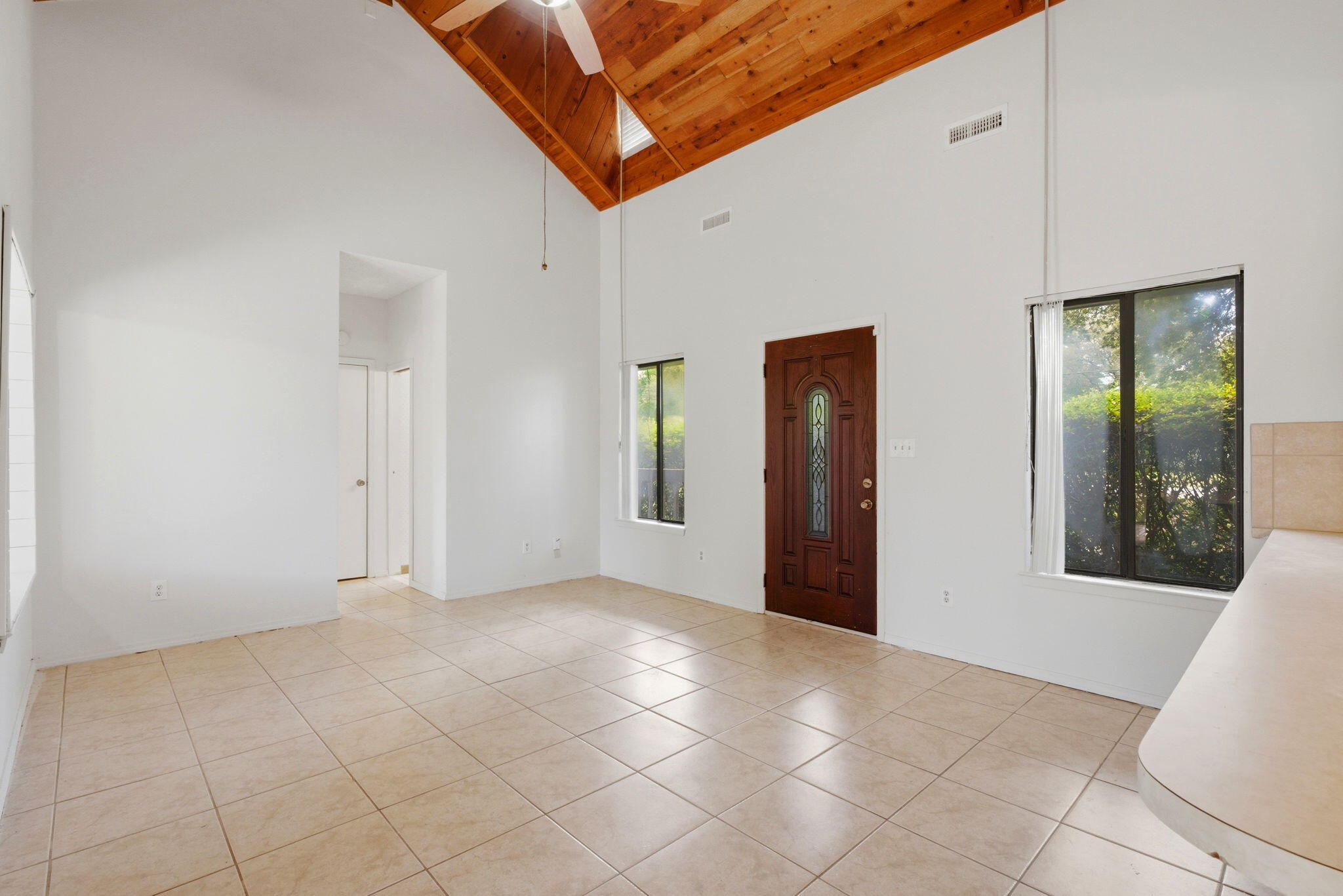HOLLEY BY THE SEA - Residential