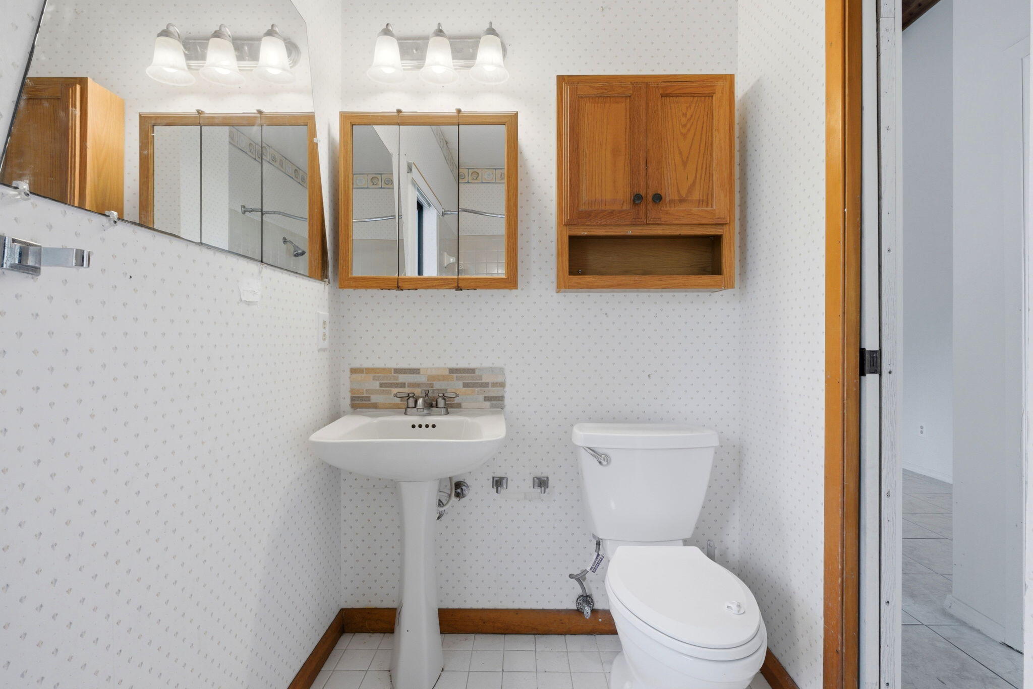 HOLLEY BY THE SEA - Residential