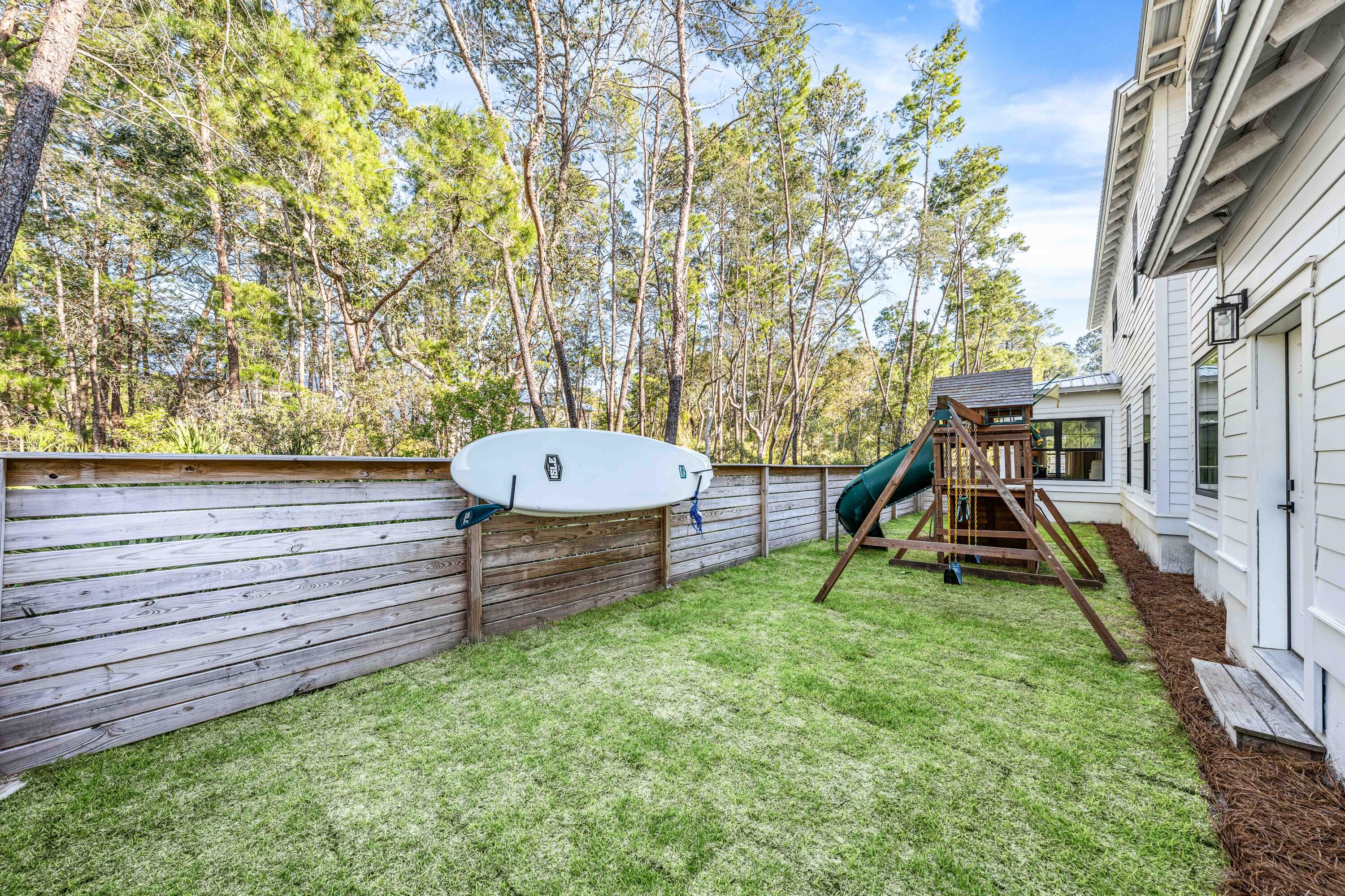 GRAYTON BAYOU - Residential