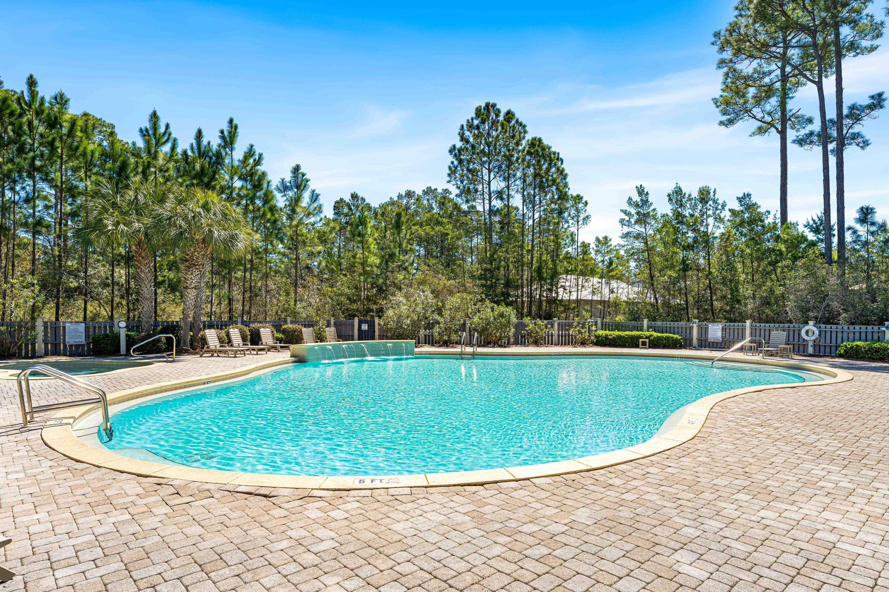 GRAYTON BAYOU - Residential