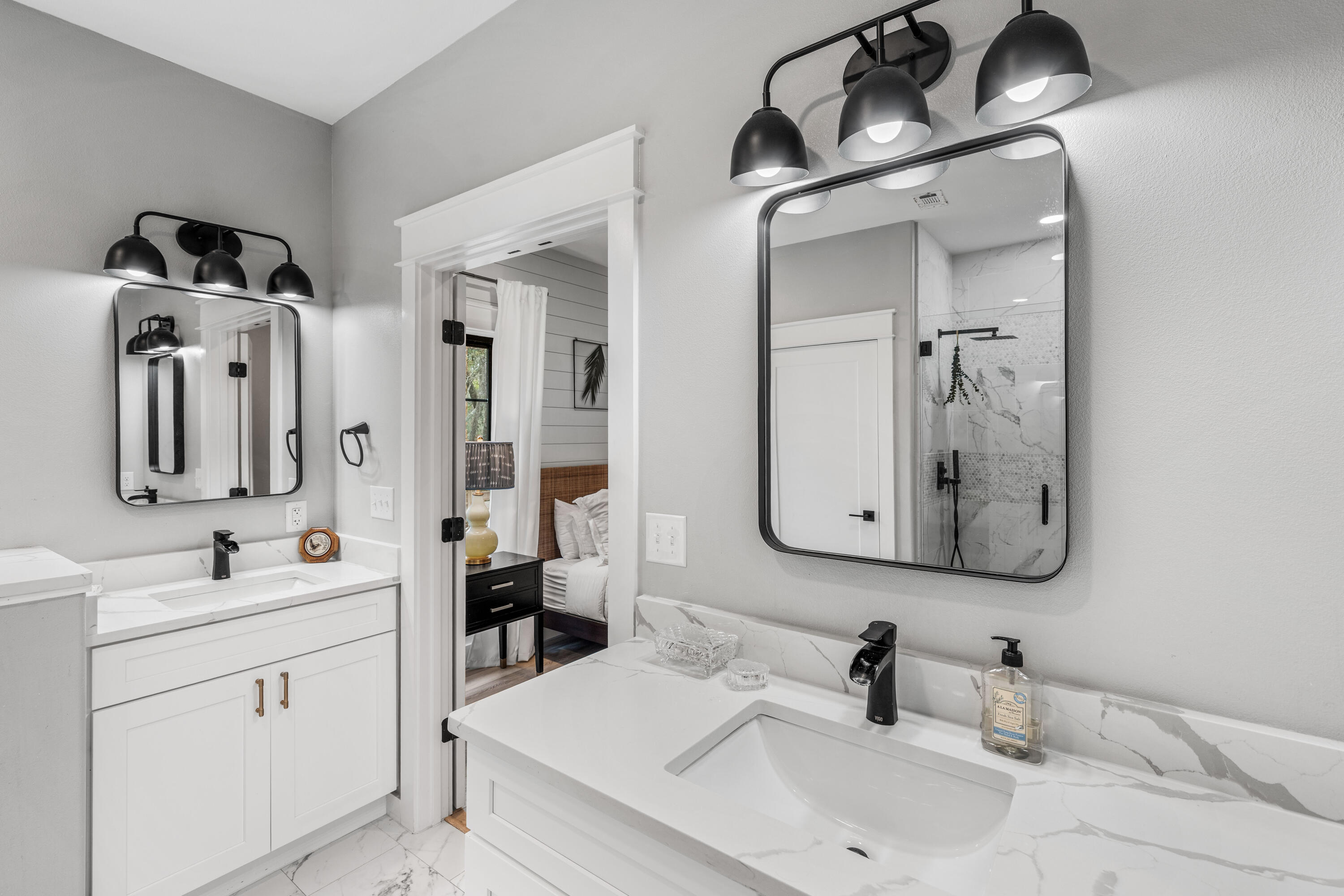 GRAYTON BAYOU - Residential