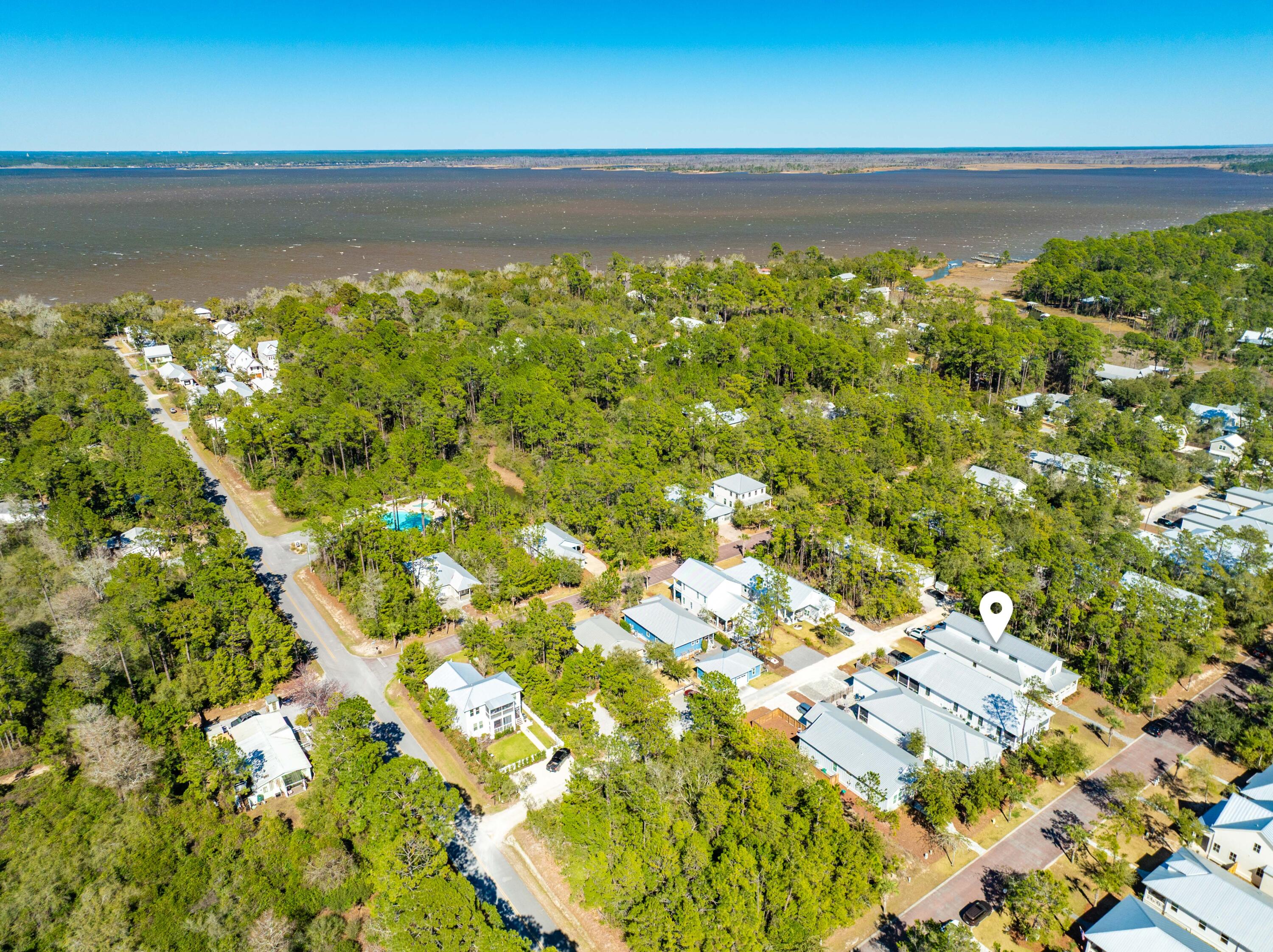 GRAYTON BAYOU - Residential