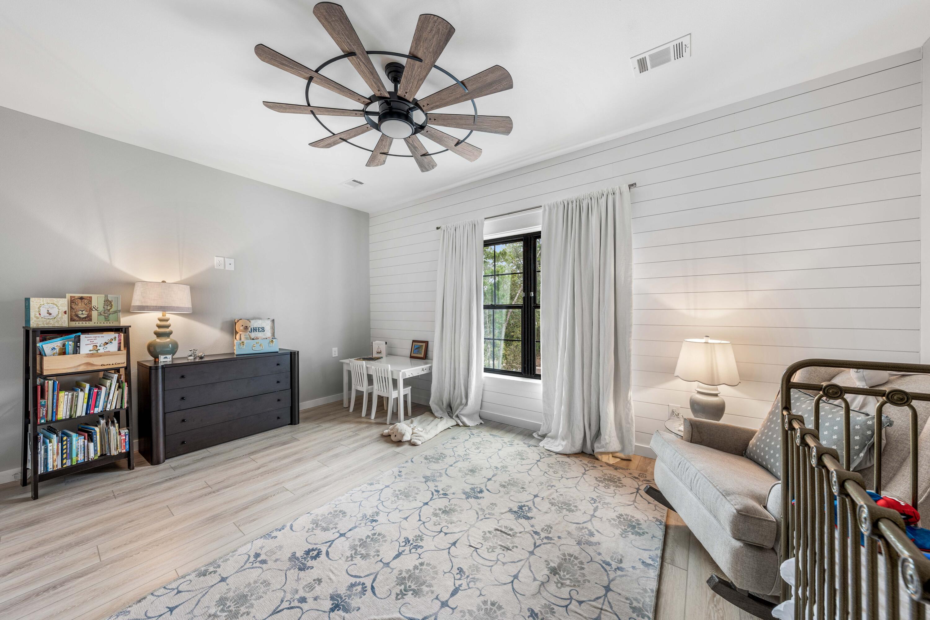 GRAYTON BAYOU - Residential