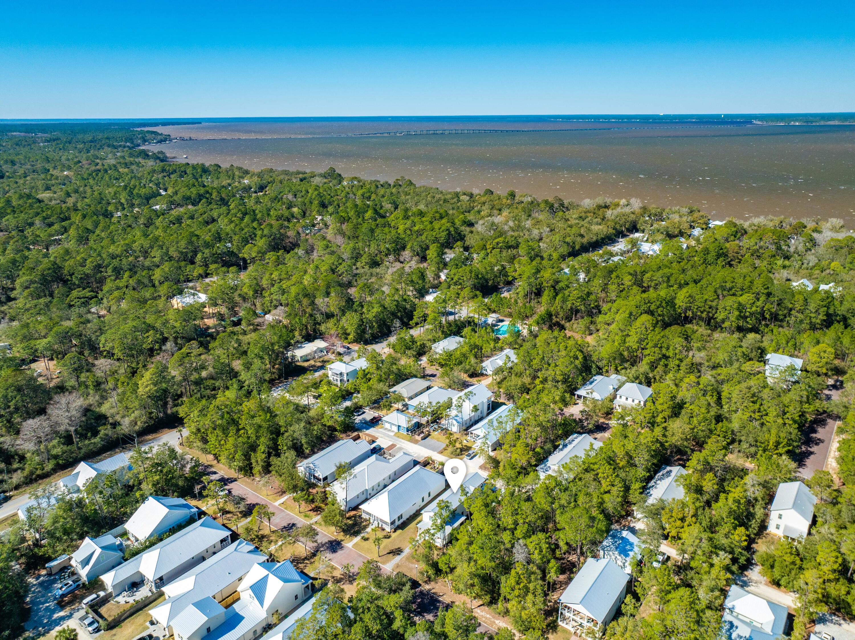 GRAYTON BAYOU - Residential