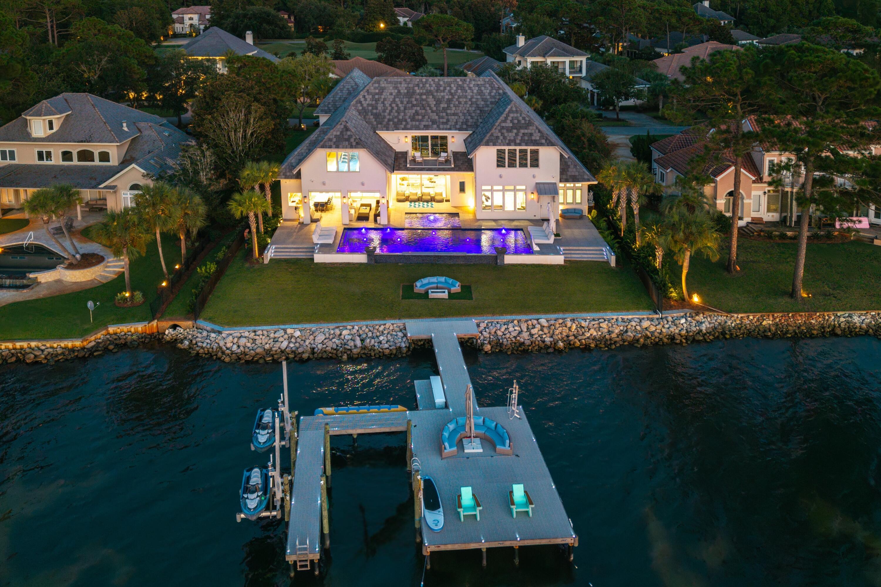 BURNT PINE - Residential