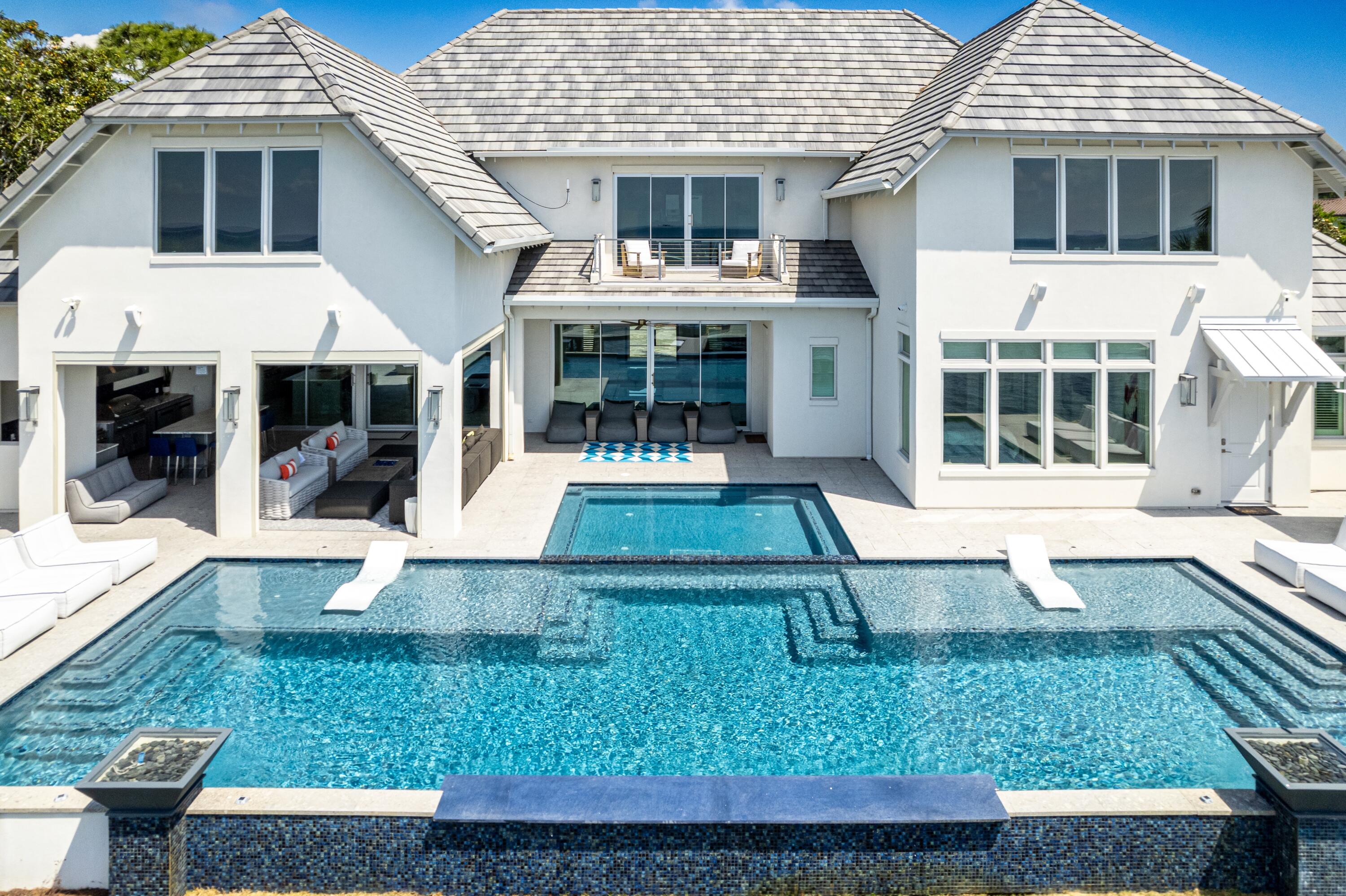 BURNT PINE - Residential