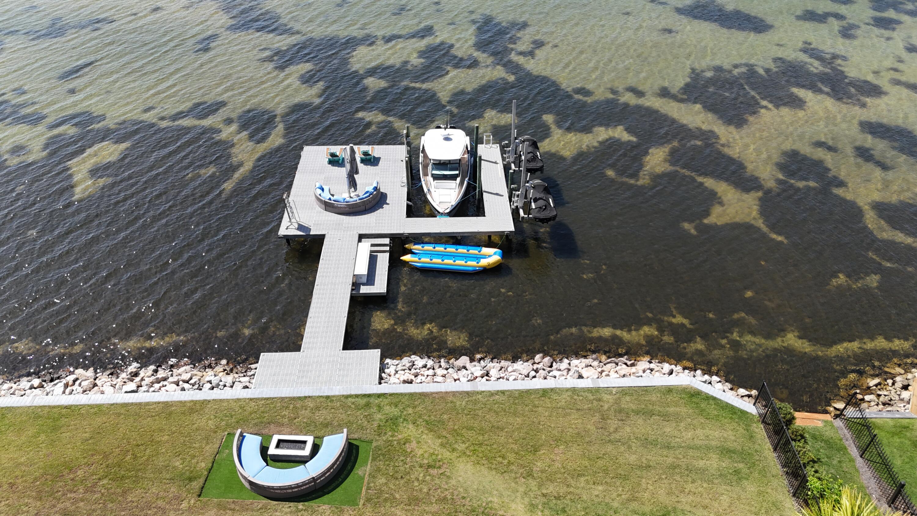 BURNT PINE - Residential