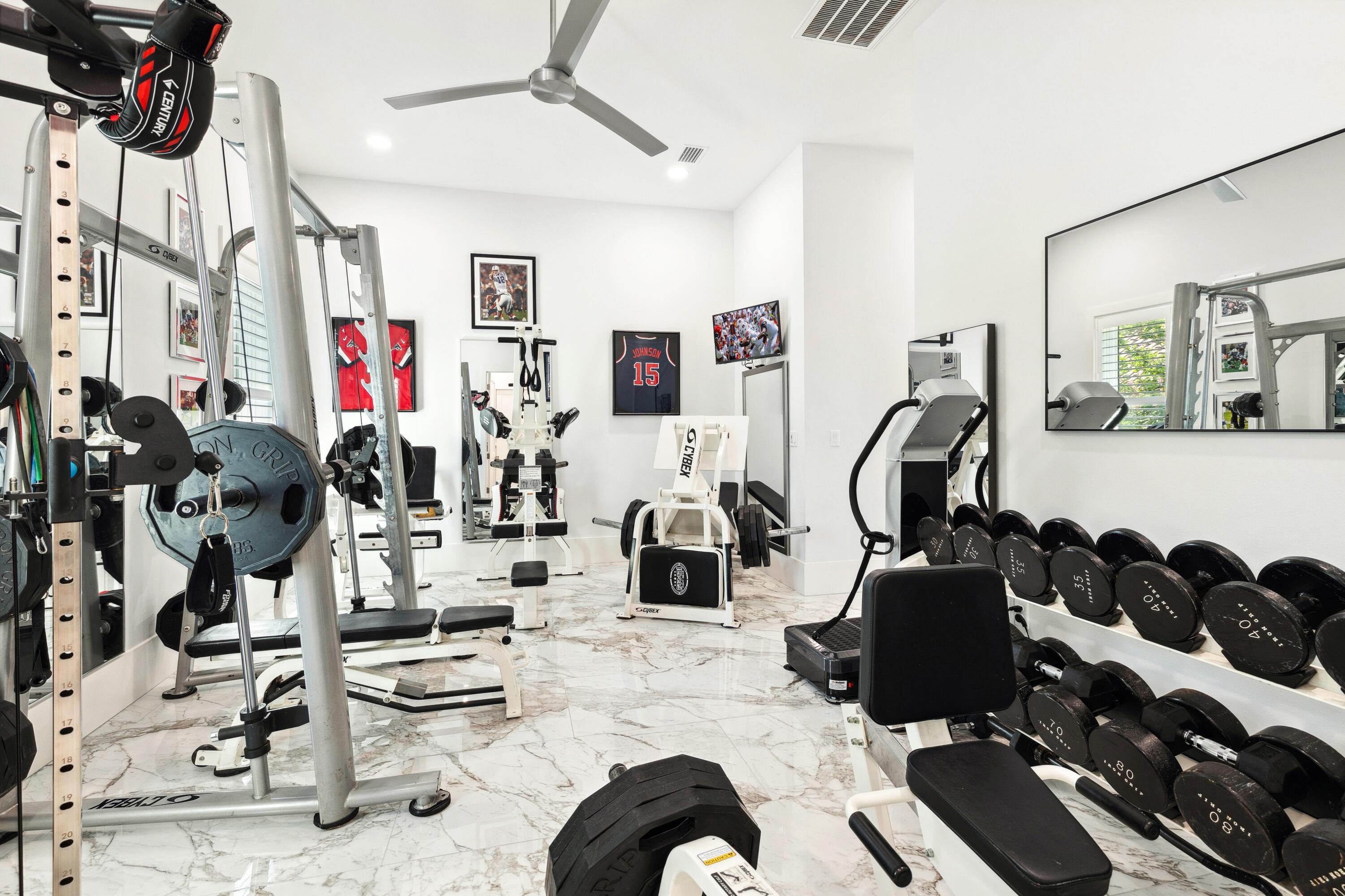 BURNT PINE - Residential