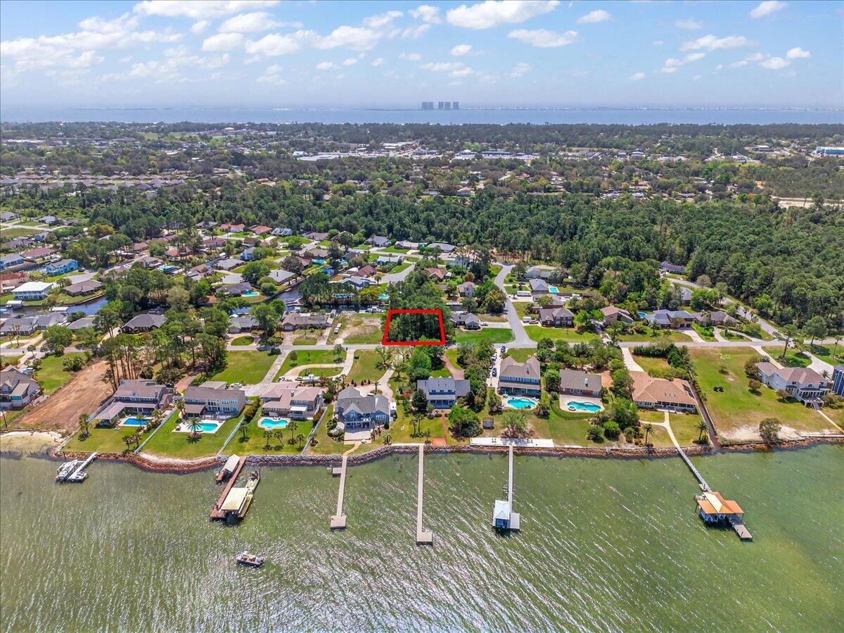 POLYNESIAN ISLANDS - Land