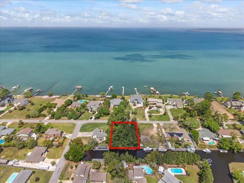 2943 Coral Strip Parkway Gulf Breeze FL 32563