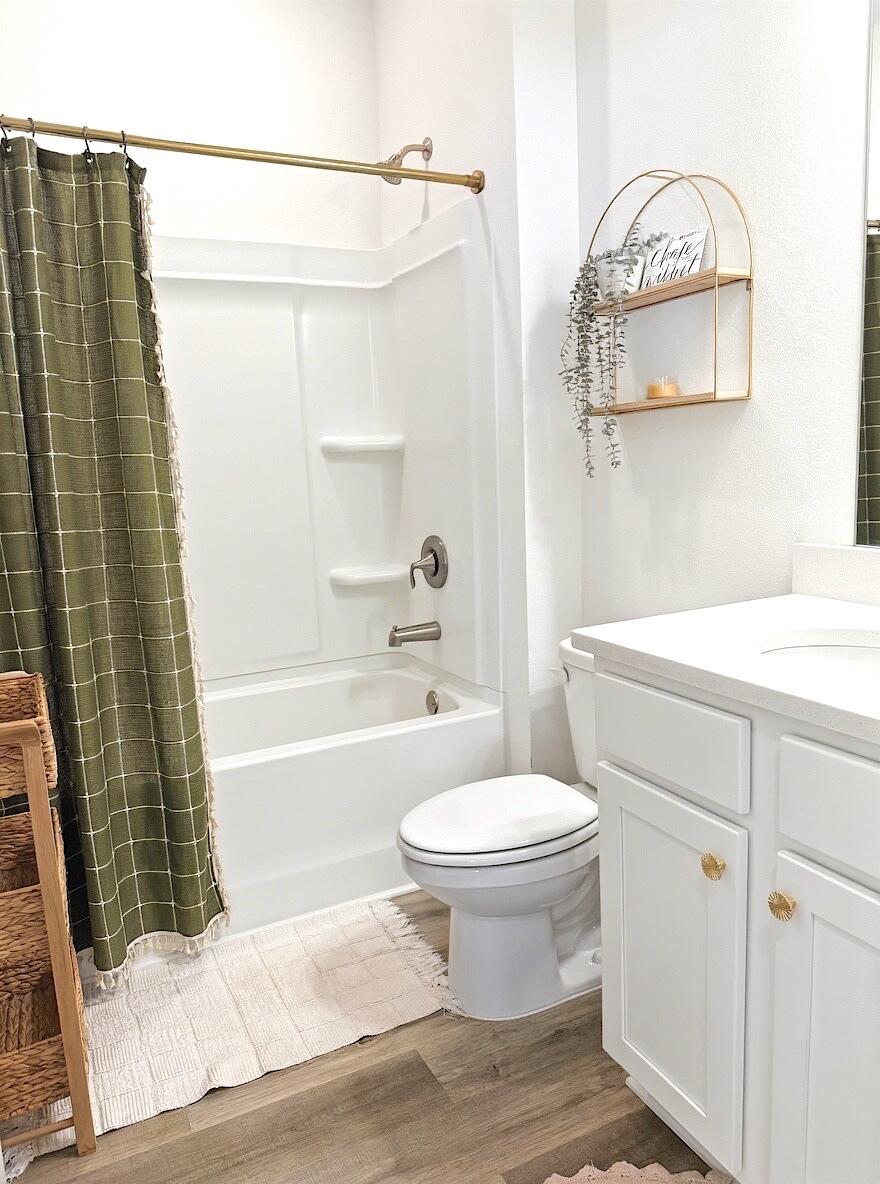 Waltons Landing - Residential