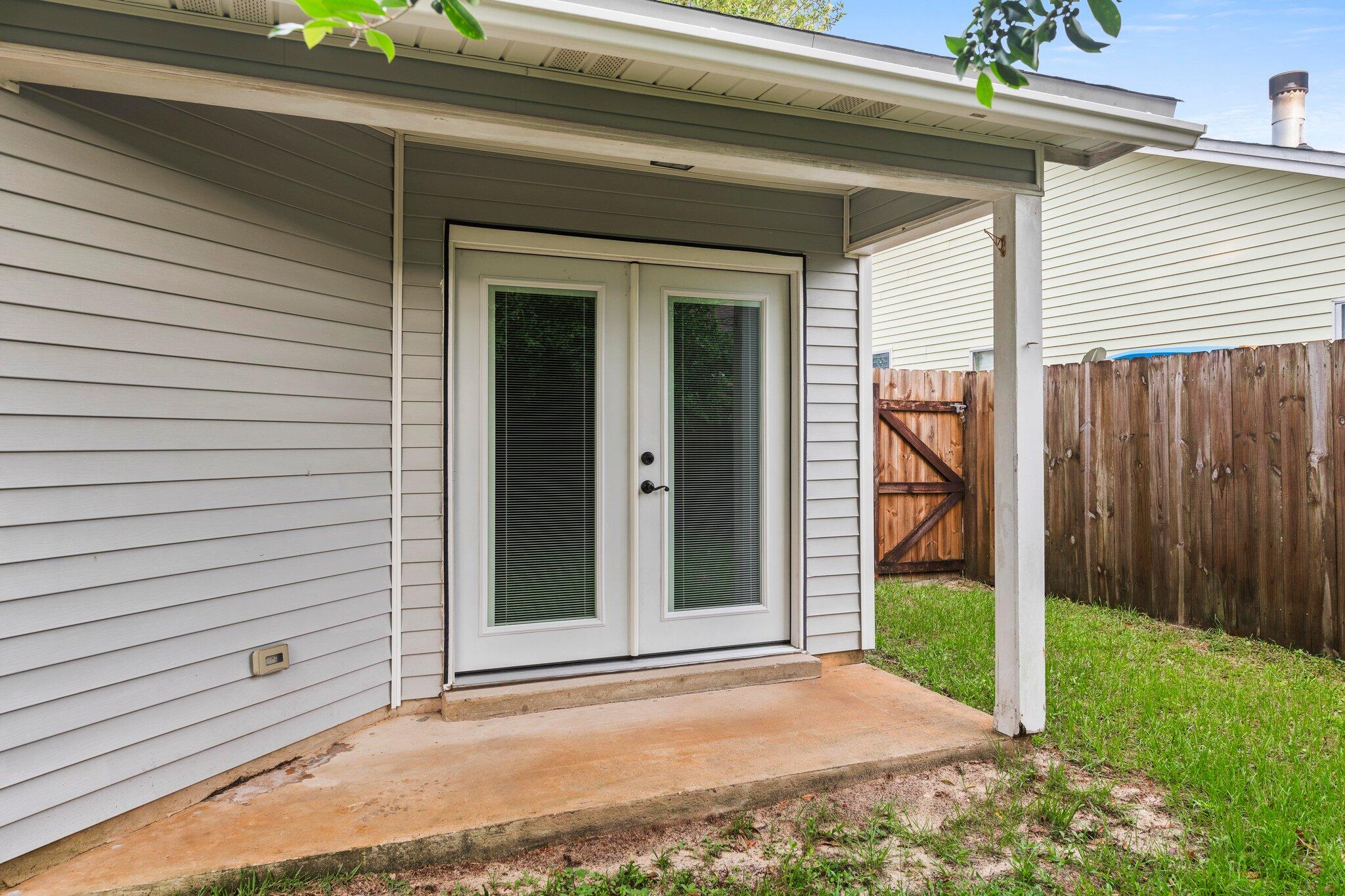 BLUE PINE VILLAGE AMENDED - Residential Lease