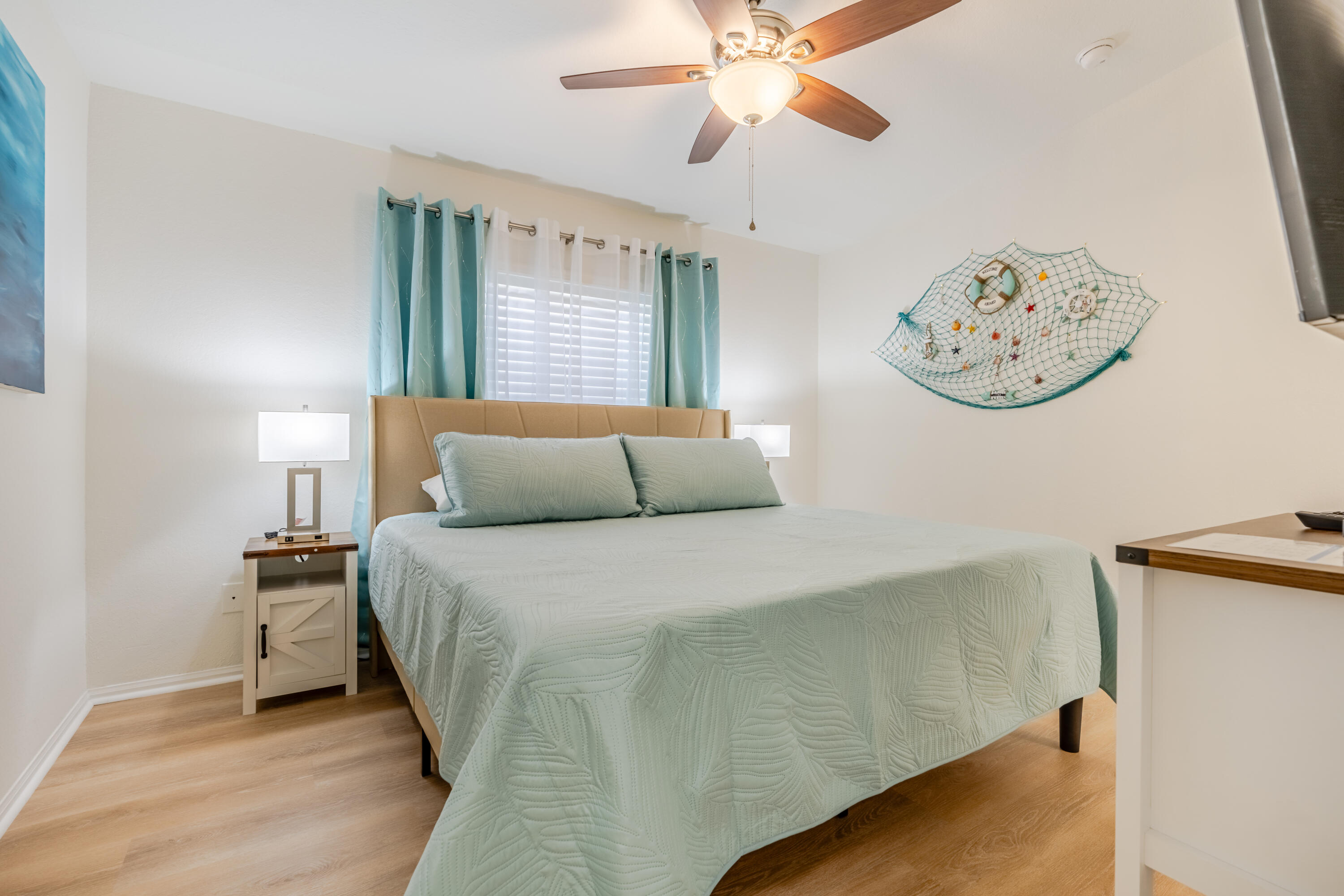 INDIAN LAKE - Residential