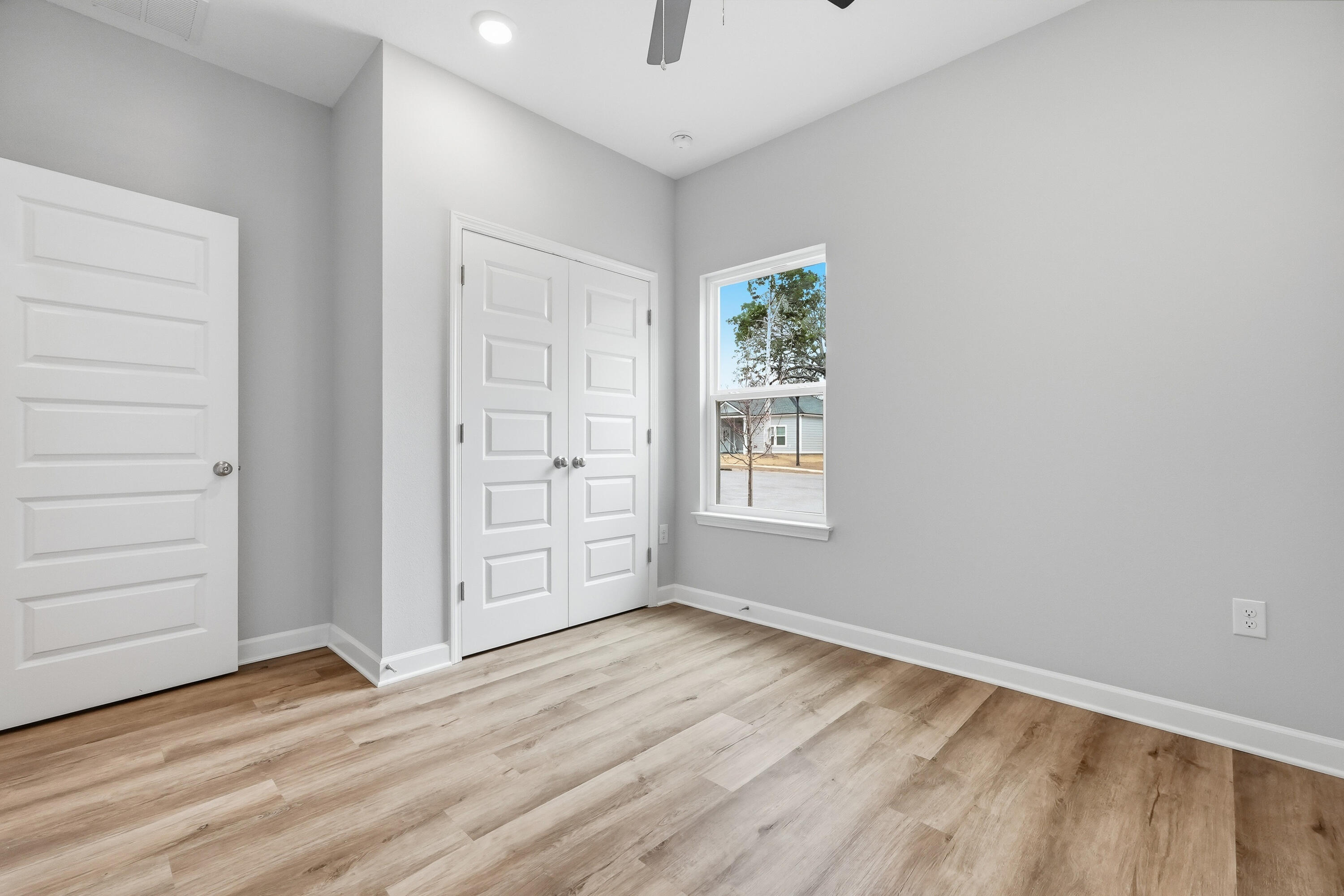 Live Oak Cottages - Residential