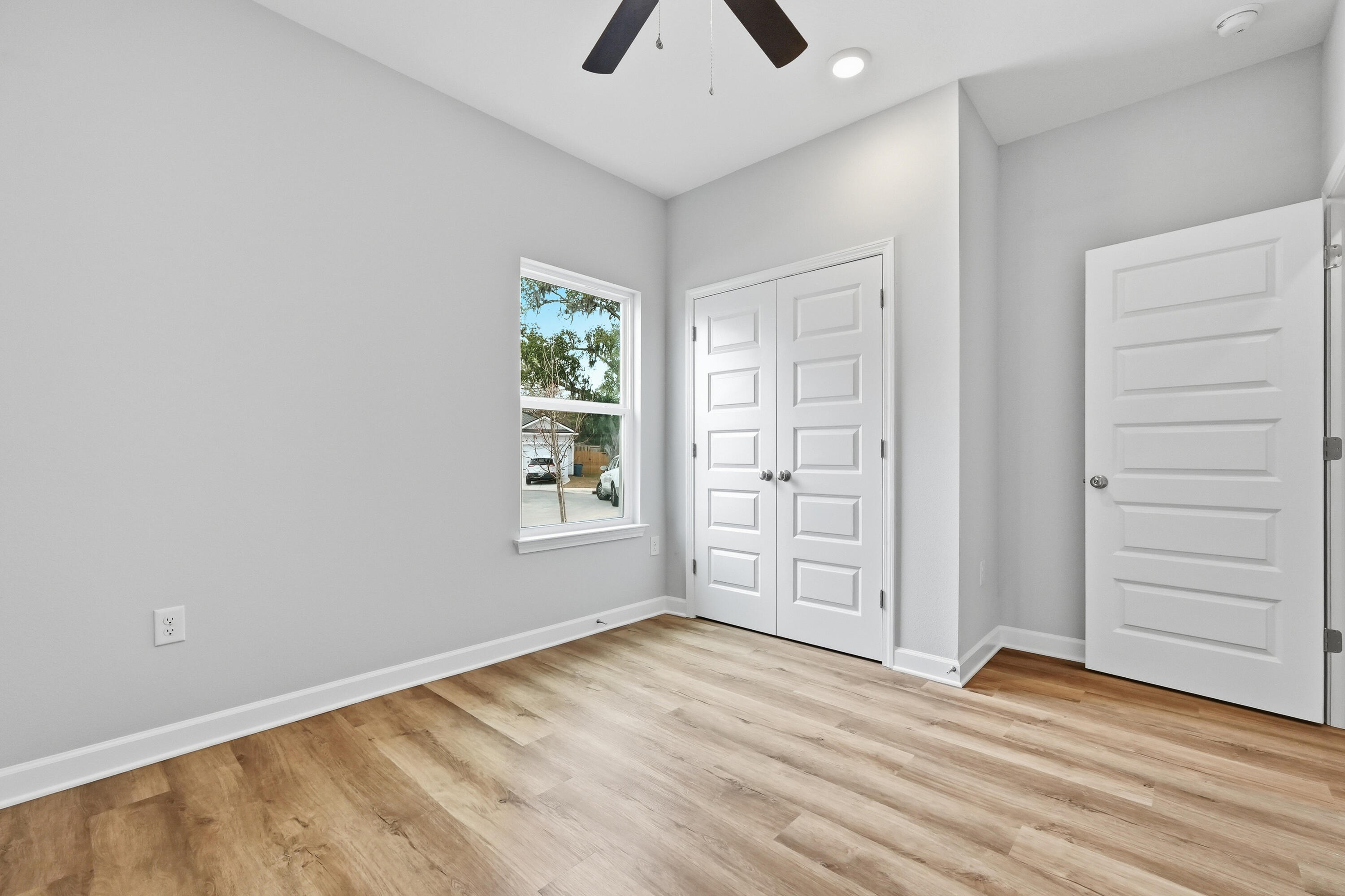 Live Oak Cottages - Residential