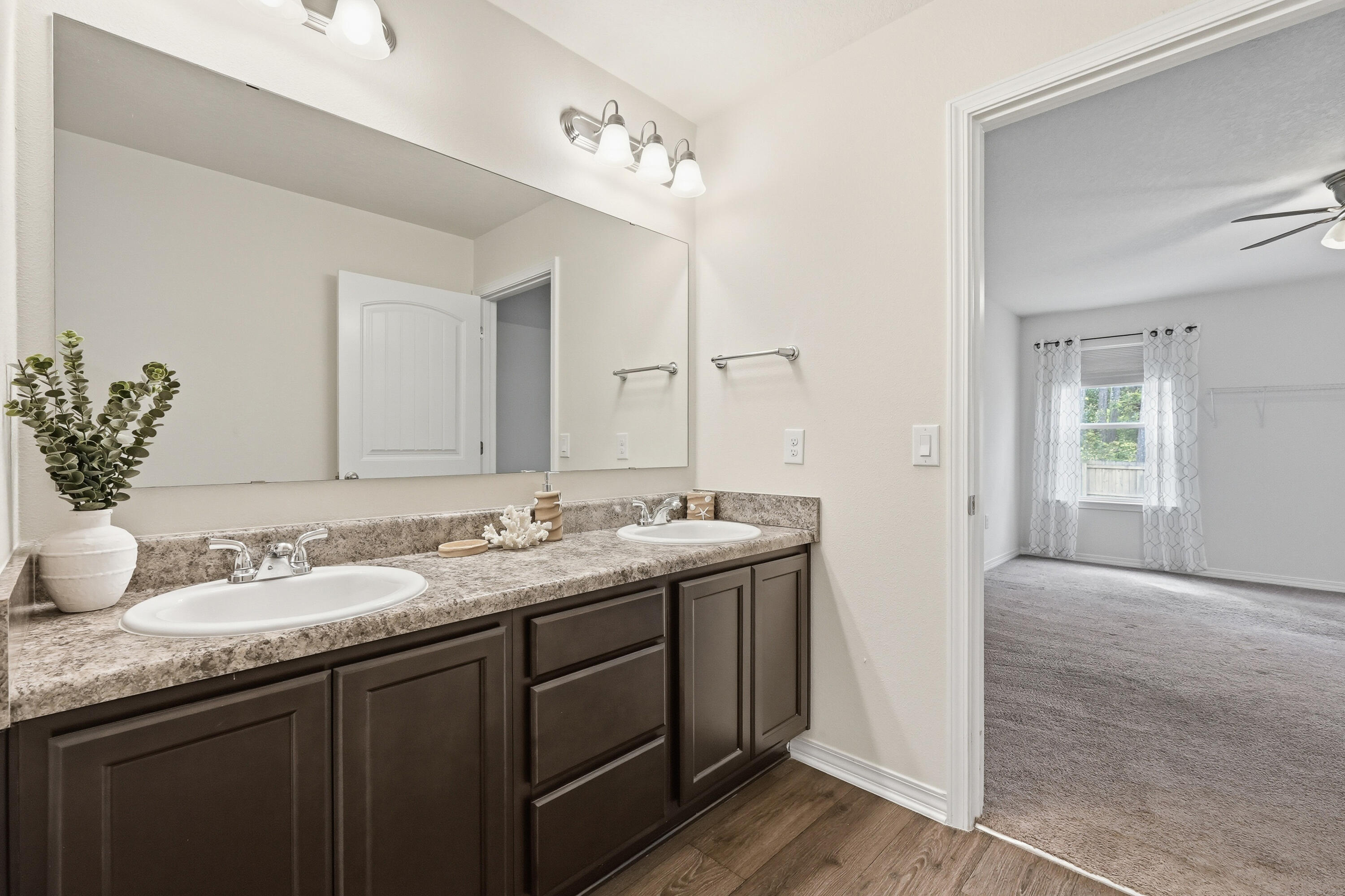 NAVARRE S/D 2ND ADDN - Residential