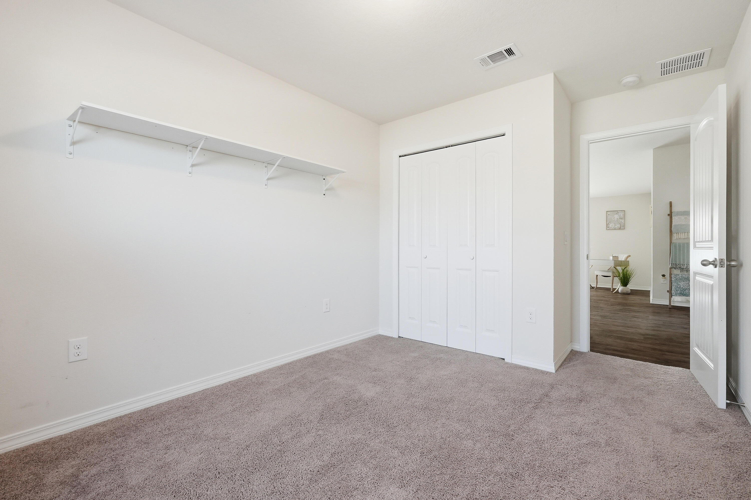 NAVARRE S/D 2ND ADDN - Residential