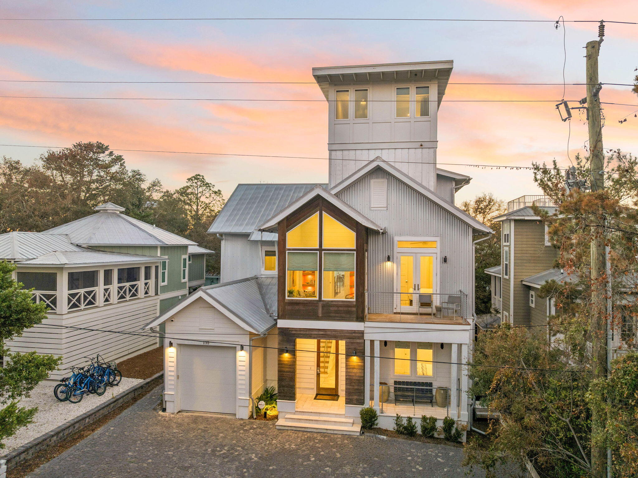 135 Dogwood Street