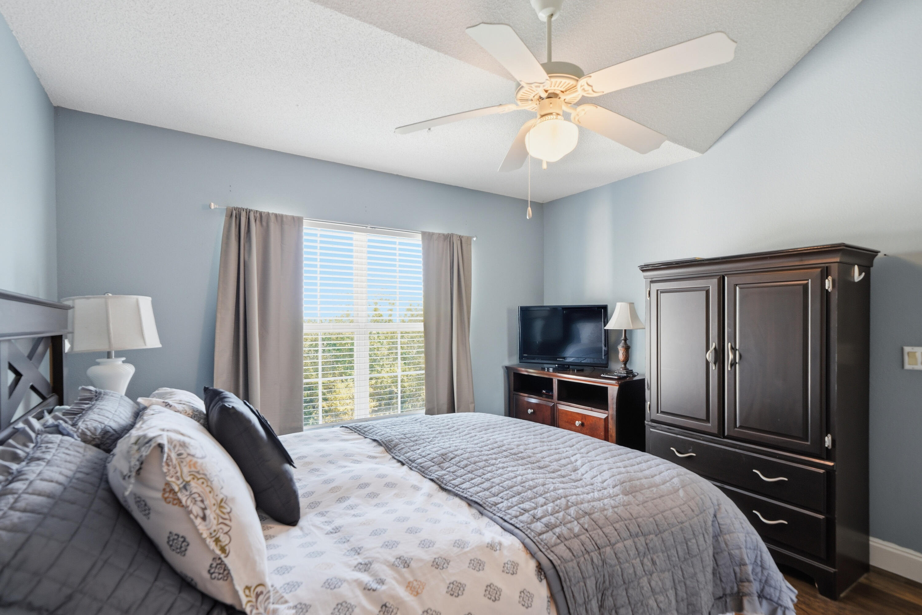 THE FLORIDA CLUB - Residential