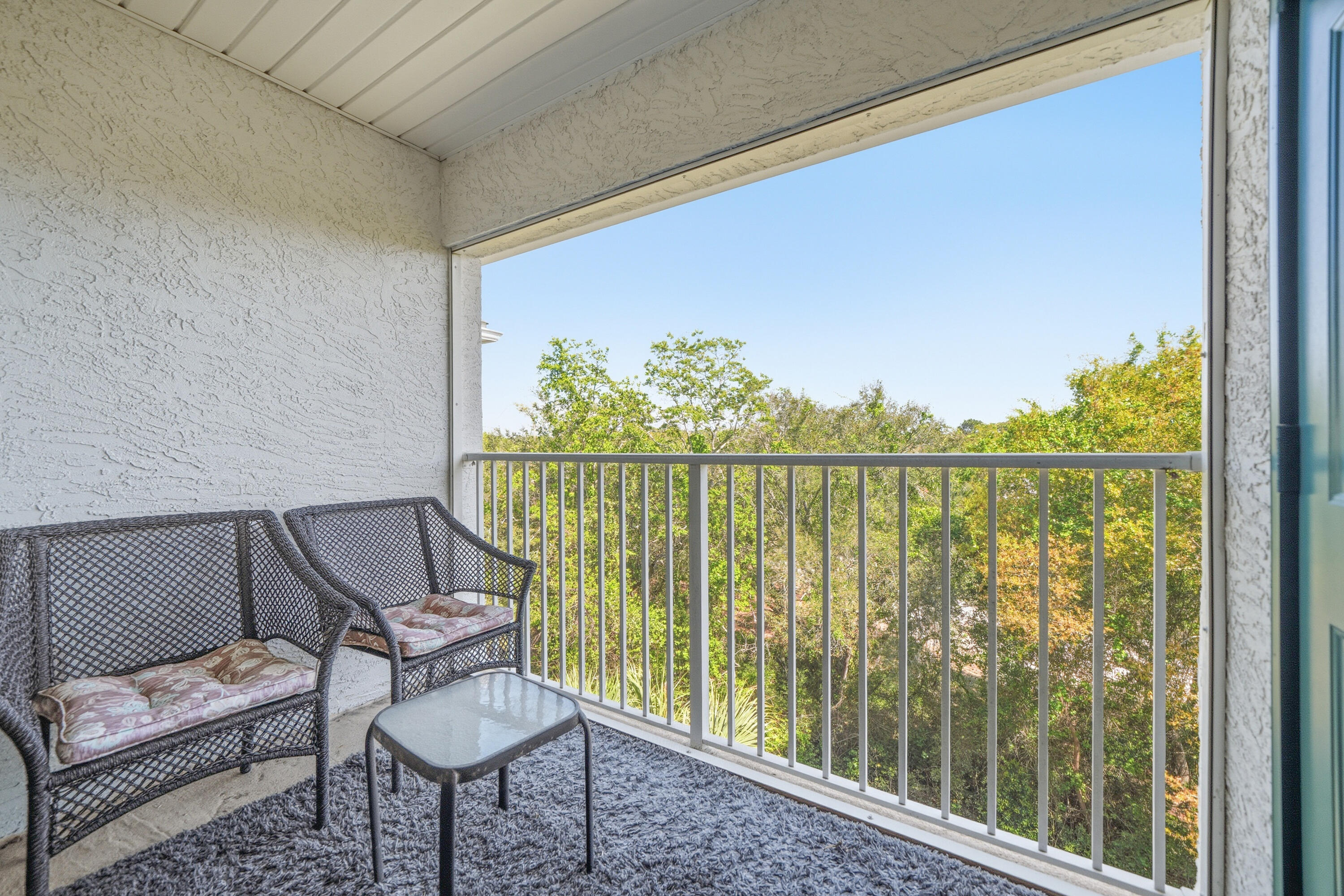 THE FLORIDA CLUB - Residential