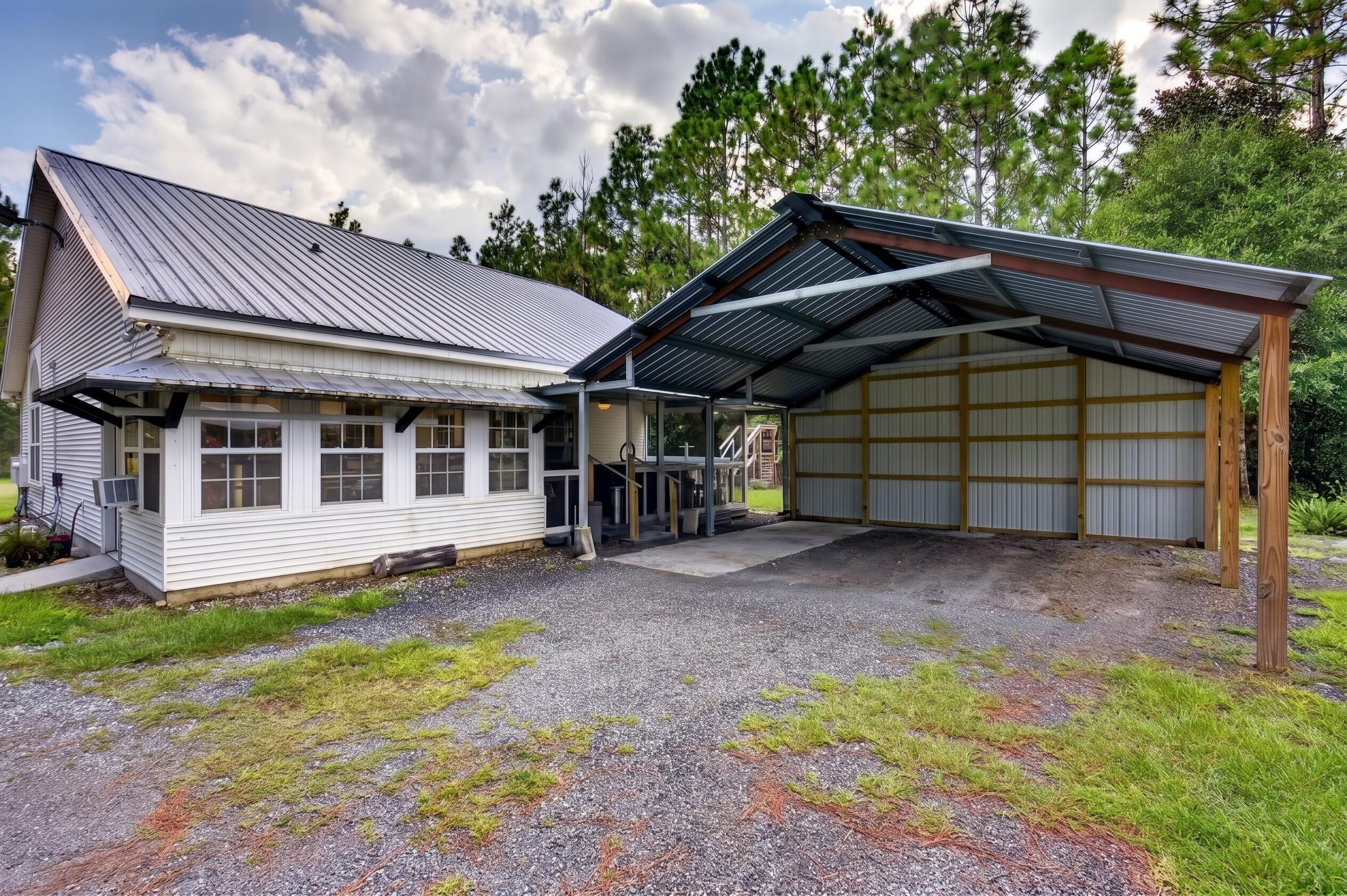 635 Southside Drive