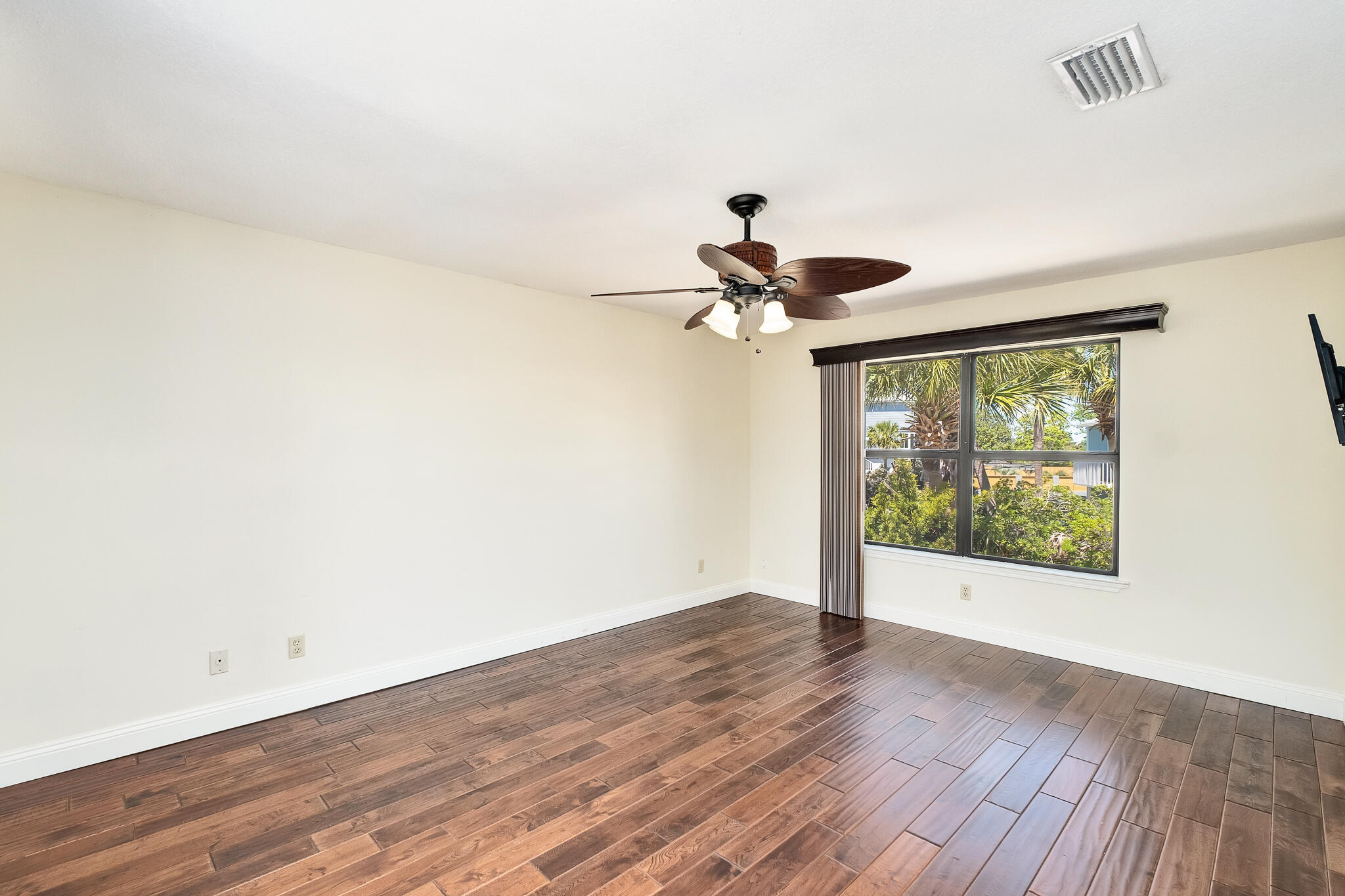 SANTA ROSA ISLAND - Residential