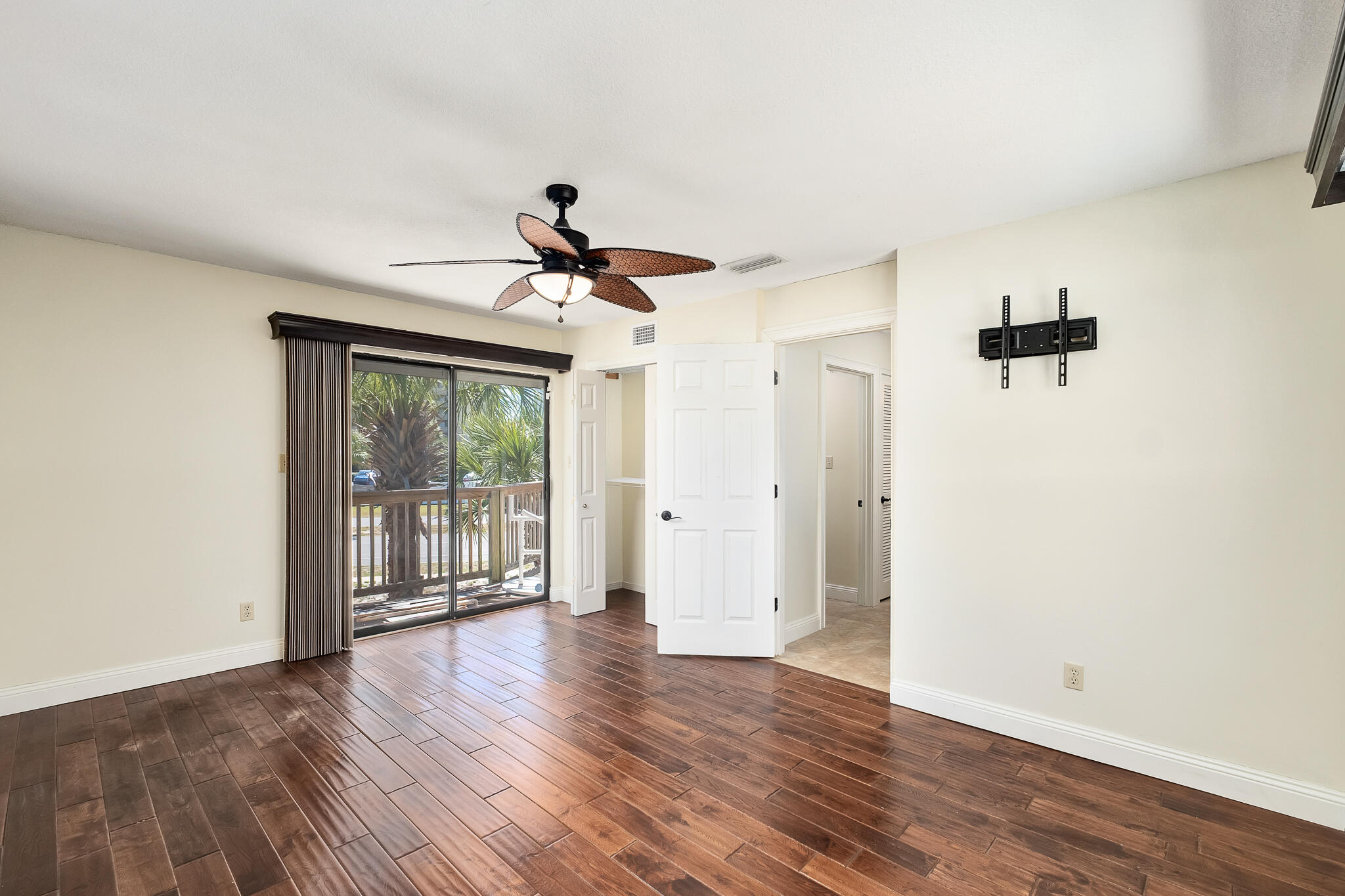 SANTA ROSA ISLAND - Residential