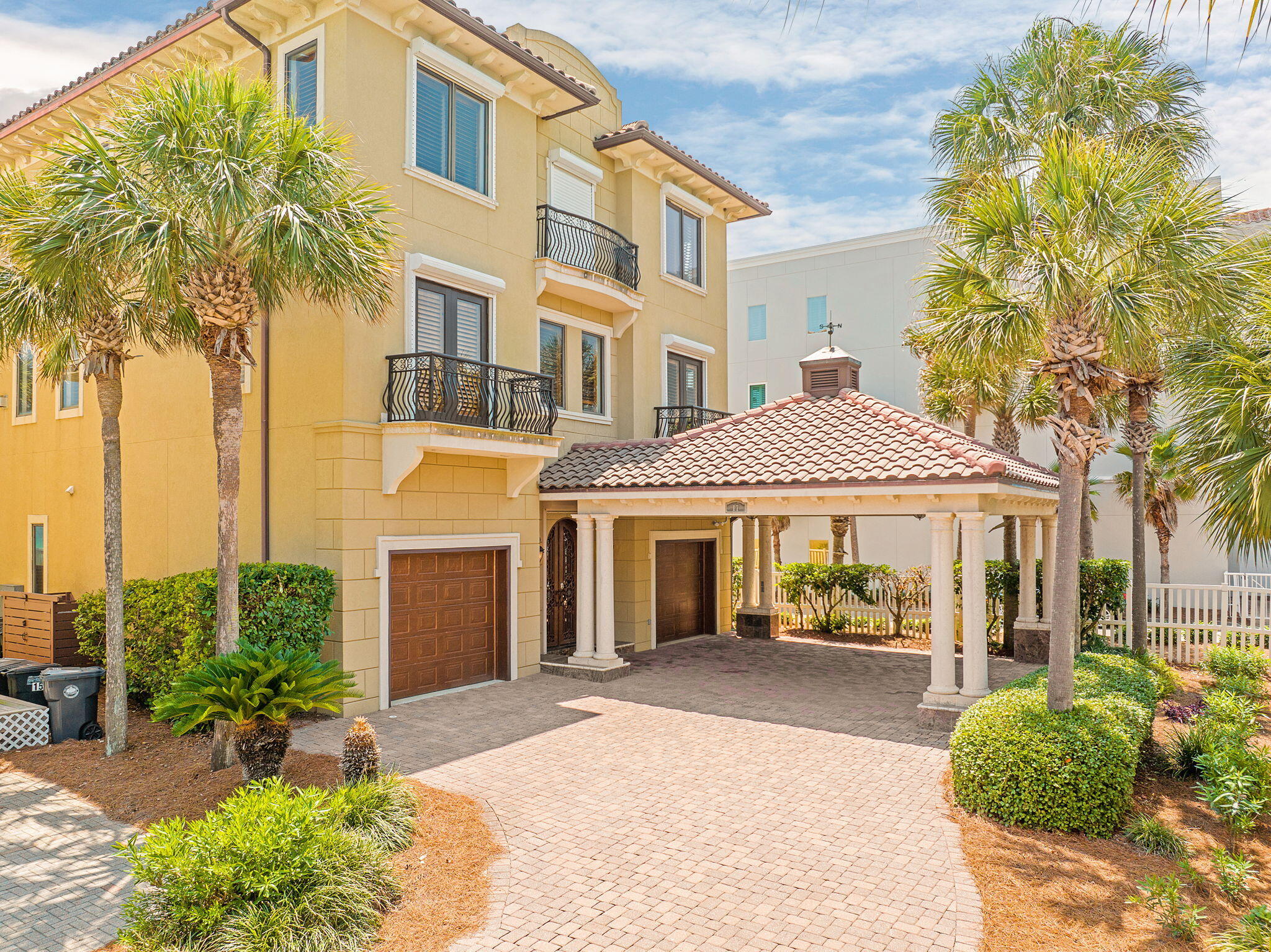 MARAVILLA SHORES - Residential