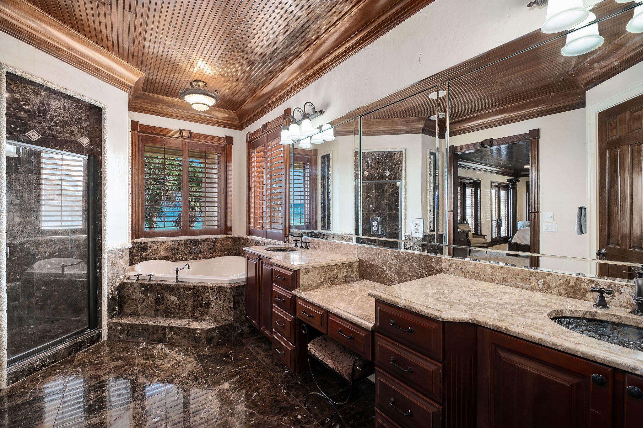 MARAVILLA SHORES - Residential