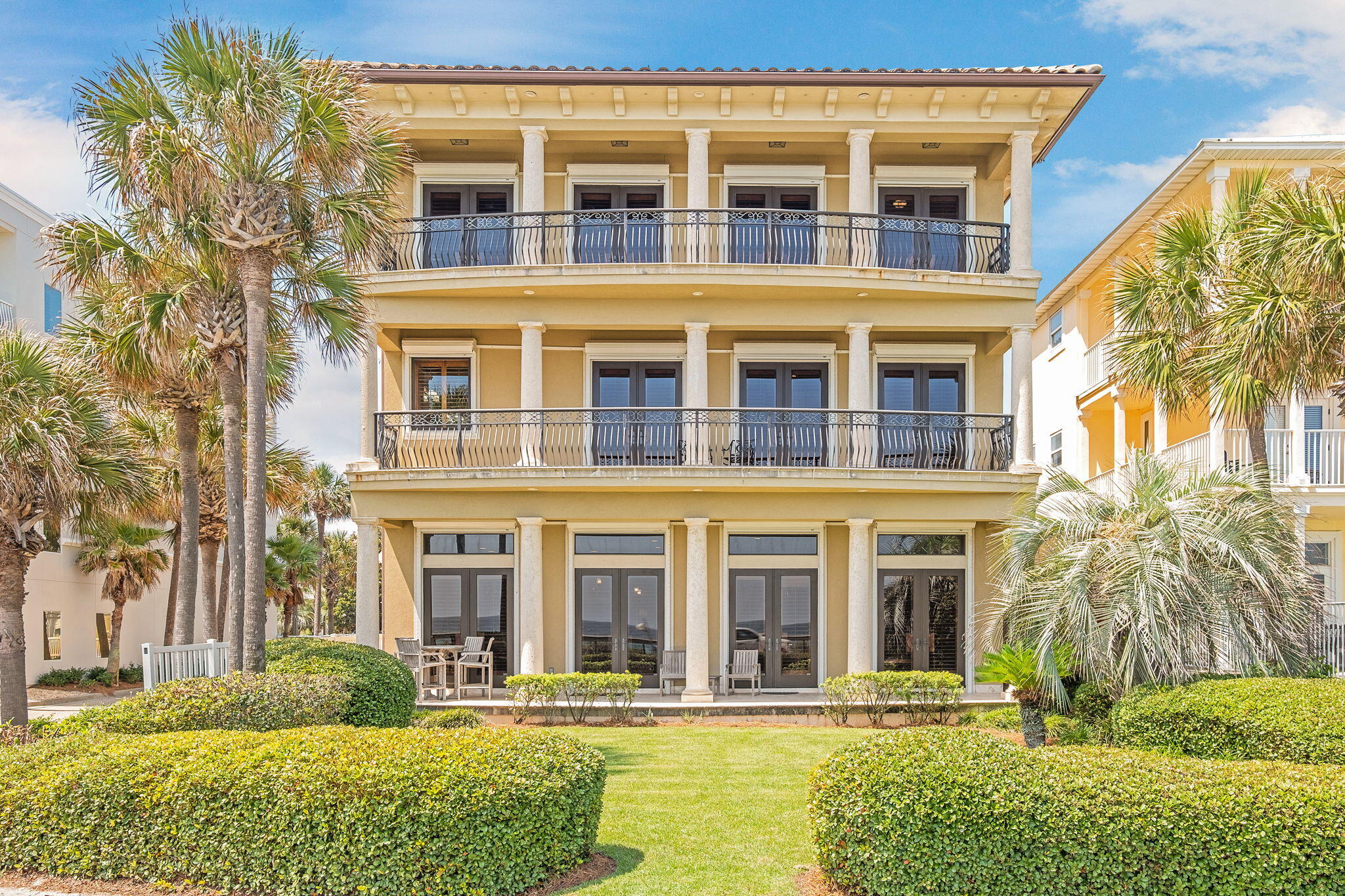 MARAVILLA SHORES - Residential