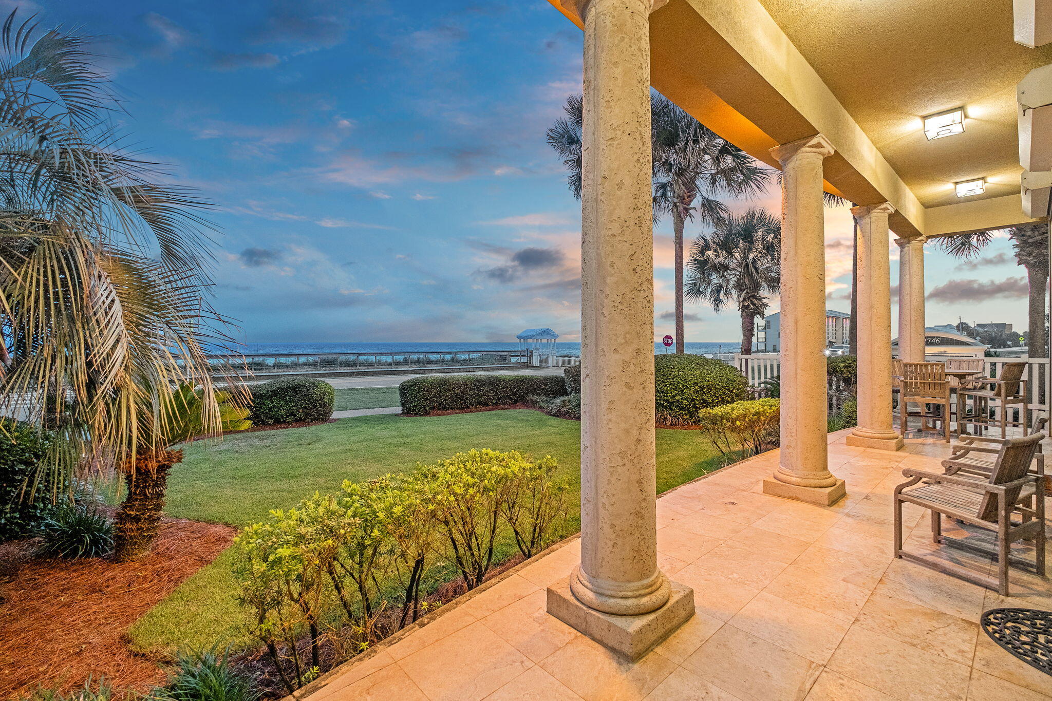 MARAVILLA SHORES - Residential