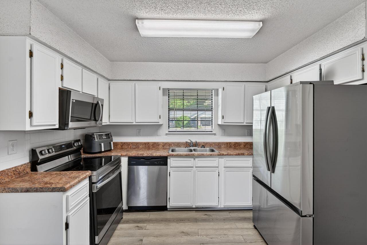 SOUTHVIEW ESTATES - Residential