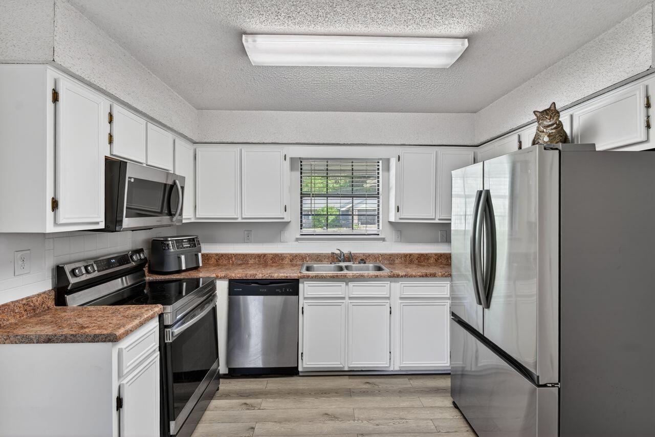 SOUTHVIEW ESTATES - Residential