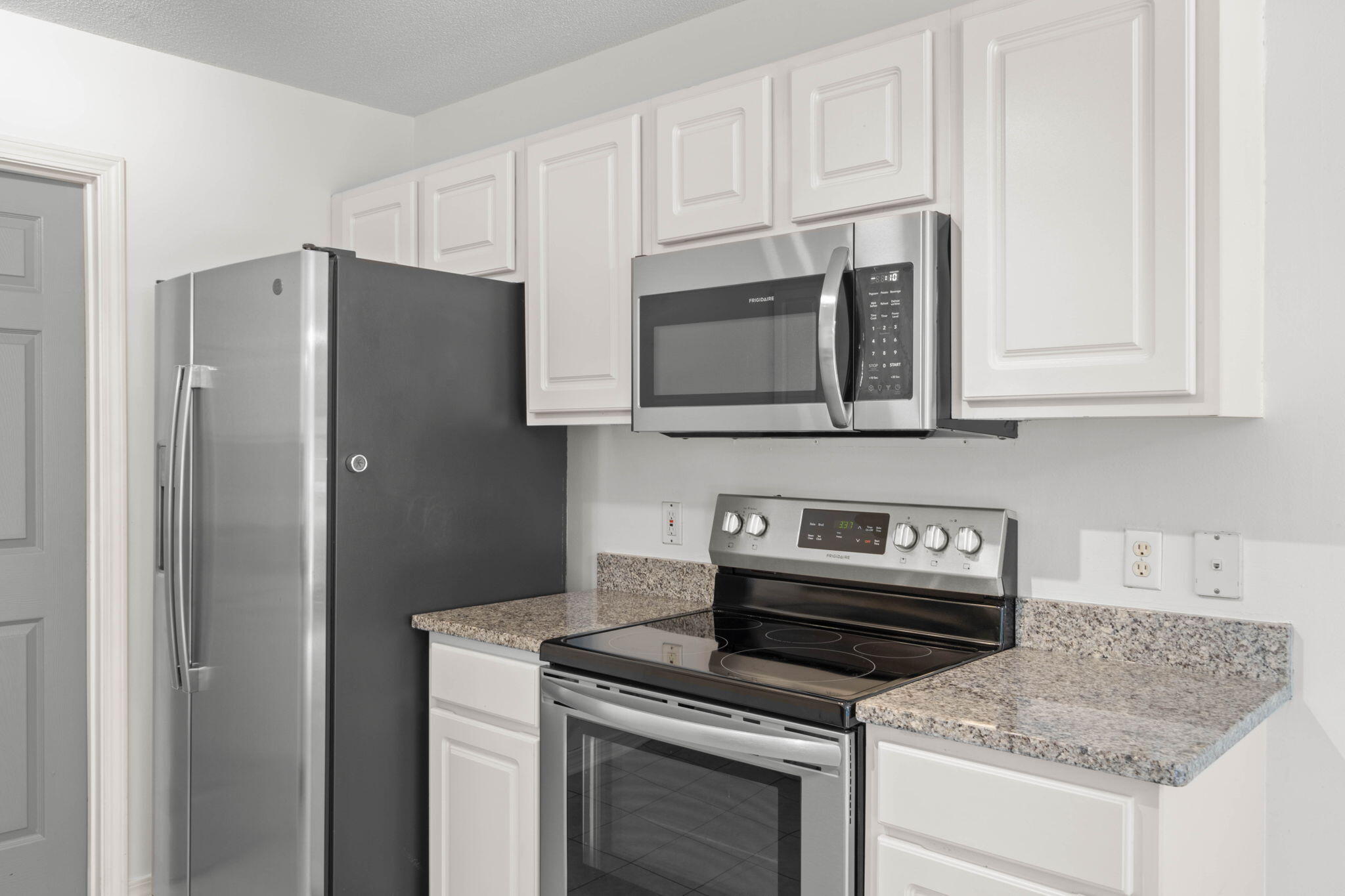 SHALIMAR COTTAGES - Residential